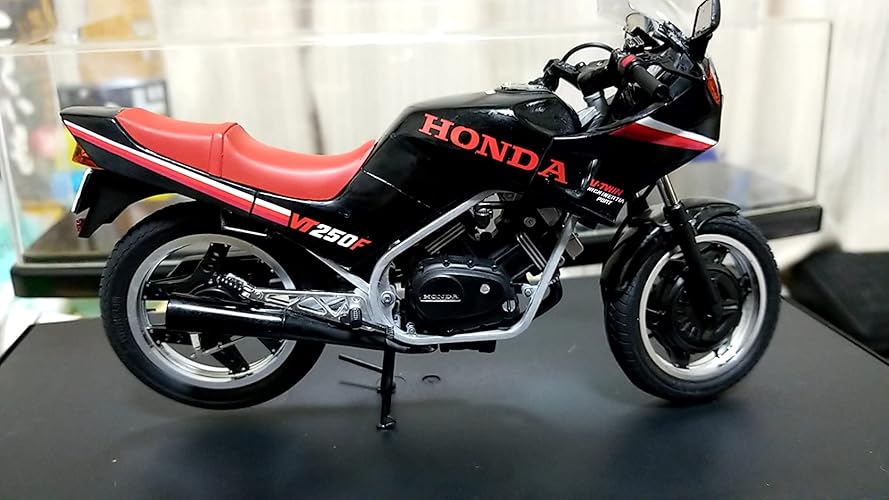 Amazon | 青島文化教材社 1/12 ザ・バイクシリーズ No.22 ホンダ MC08