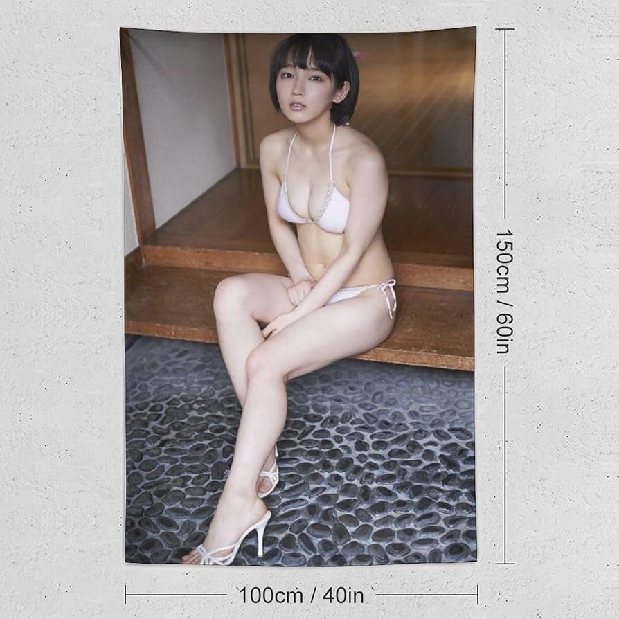 Amazon.co.jp: 吉岡里帆セクシー水着下着ピュアポスター (80