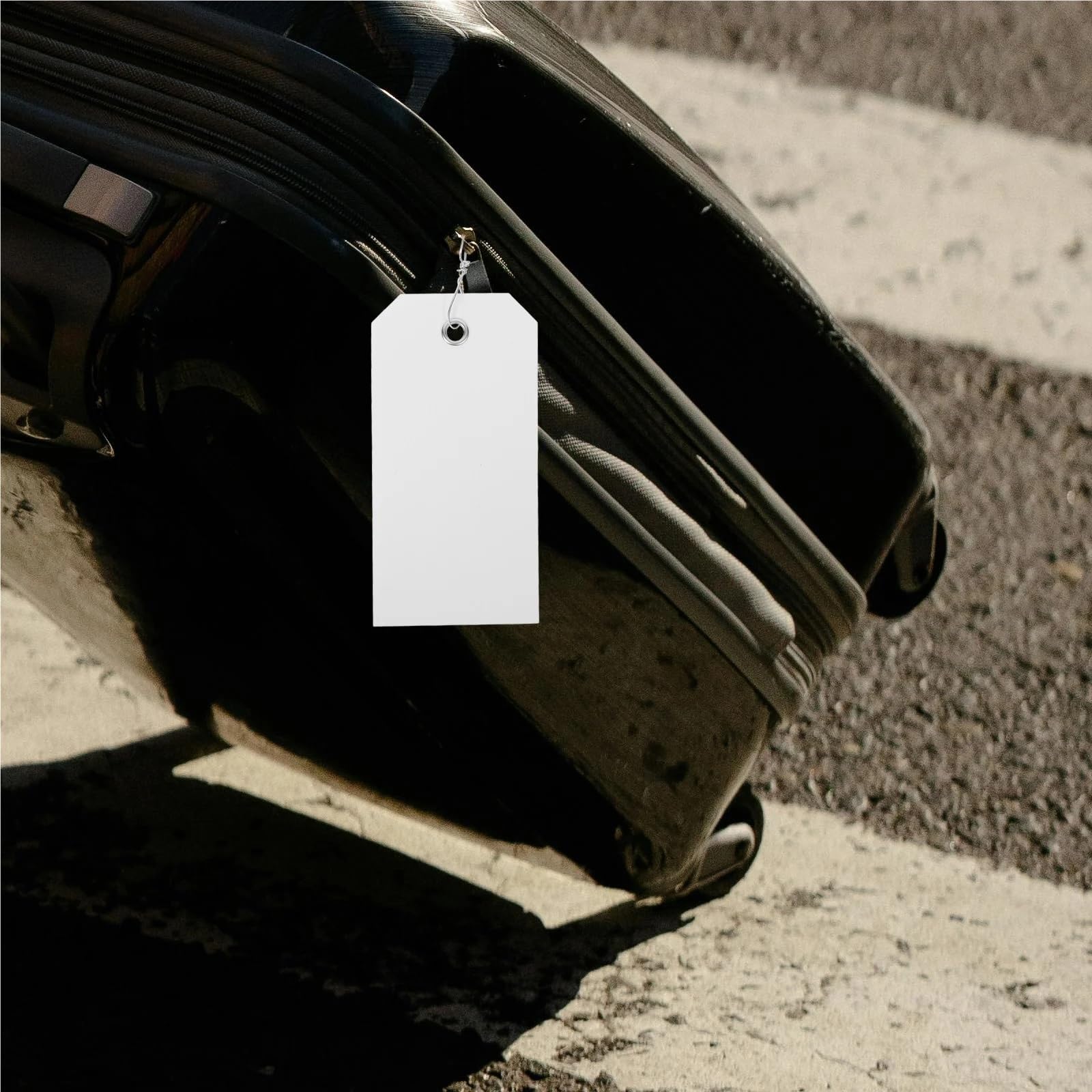 Lot de 500 étiquettes de prix en plastique avec fil étanche pour équipement de voiture (rouge)
