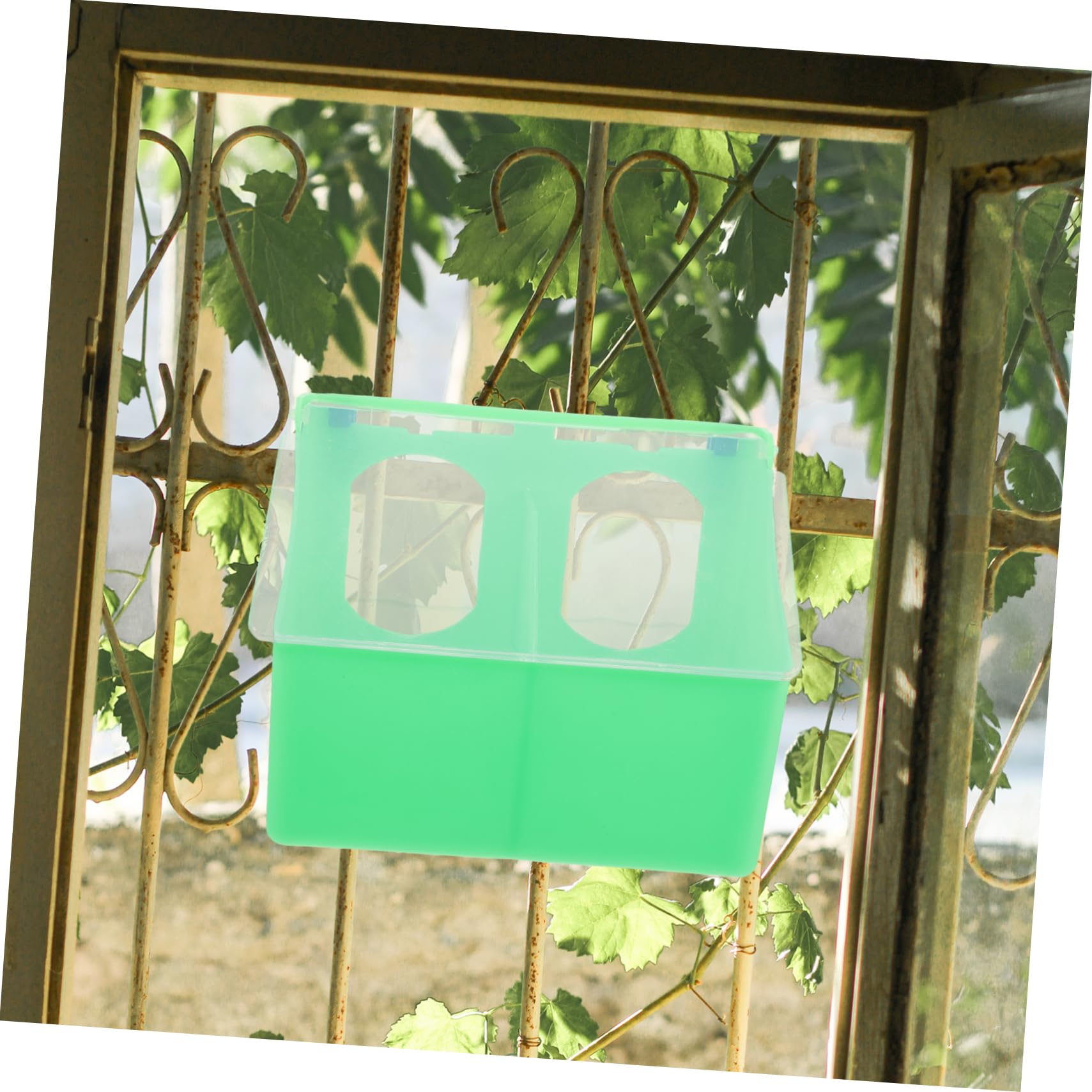 BESPORTBLE 4pezzi Mangiatoia Per Uccelli Gabbia Resistente Alimentatore Multi-grid Per Pappagalli e Cockatiel Facile Da Installare e Risparmio Di Cibo Con Coperchio Accessori Per Uccelli