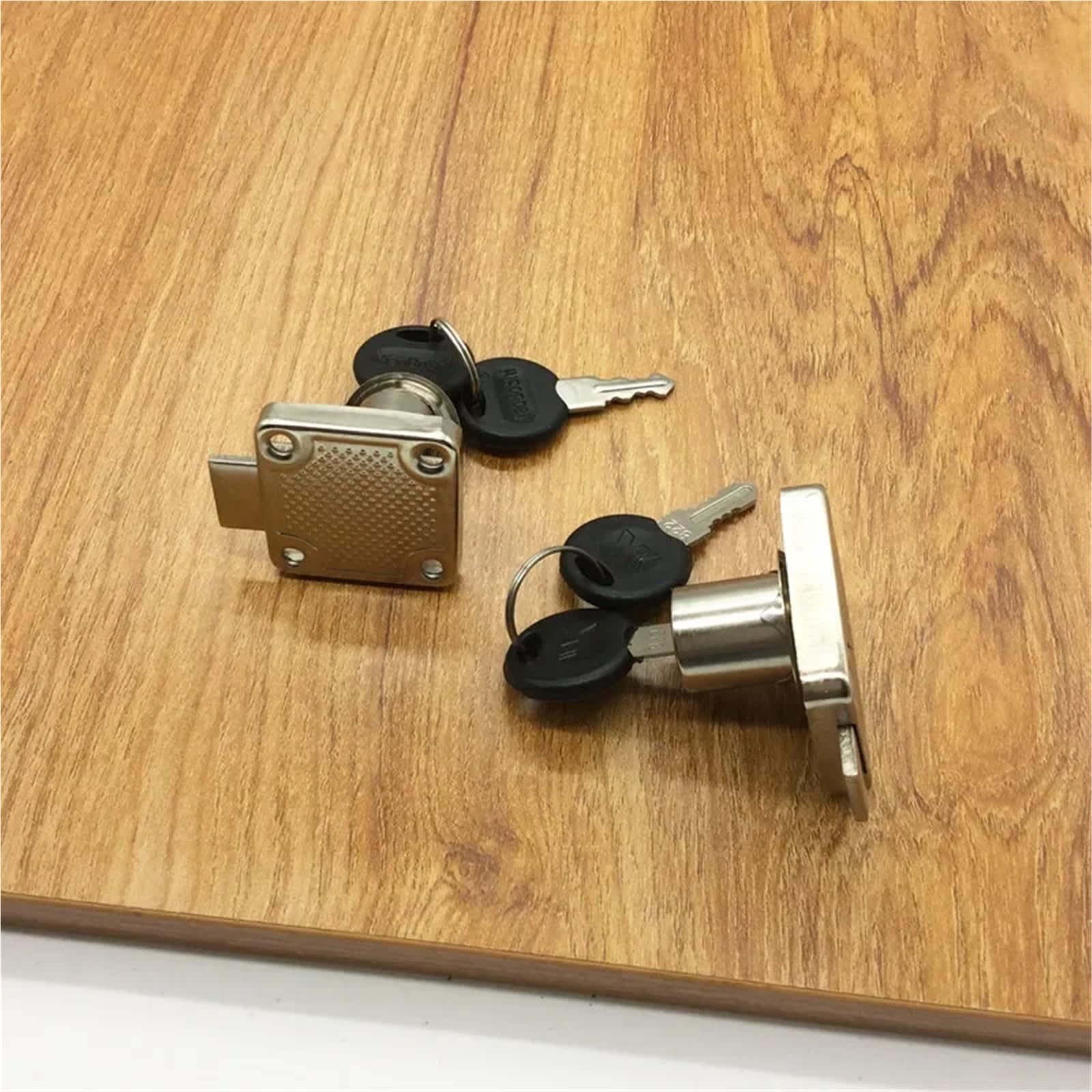 Cerradura de hierro for cajón de escritorio, armario, armario, 136, 138-22 mm, 1 unidad(O)