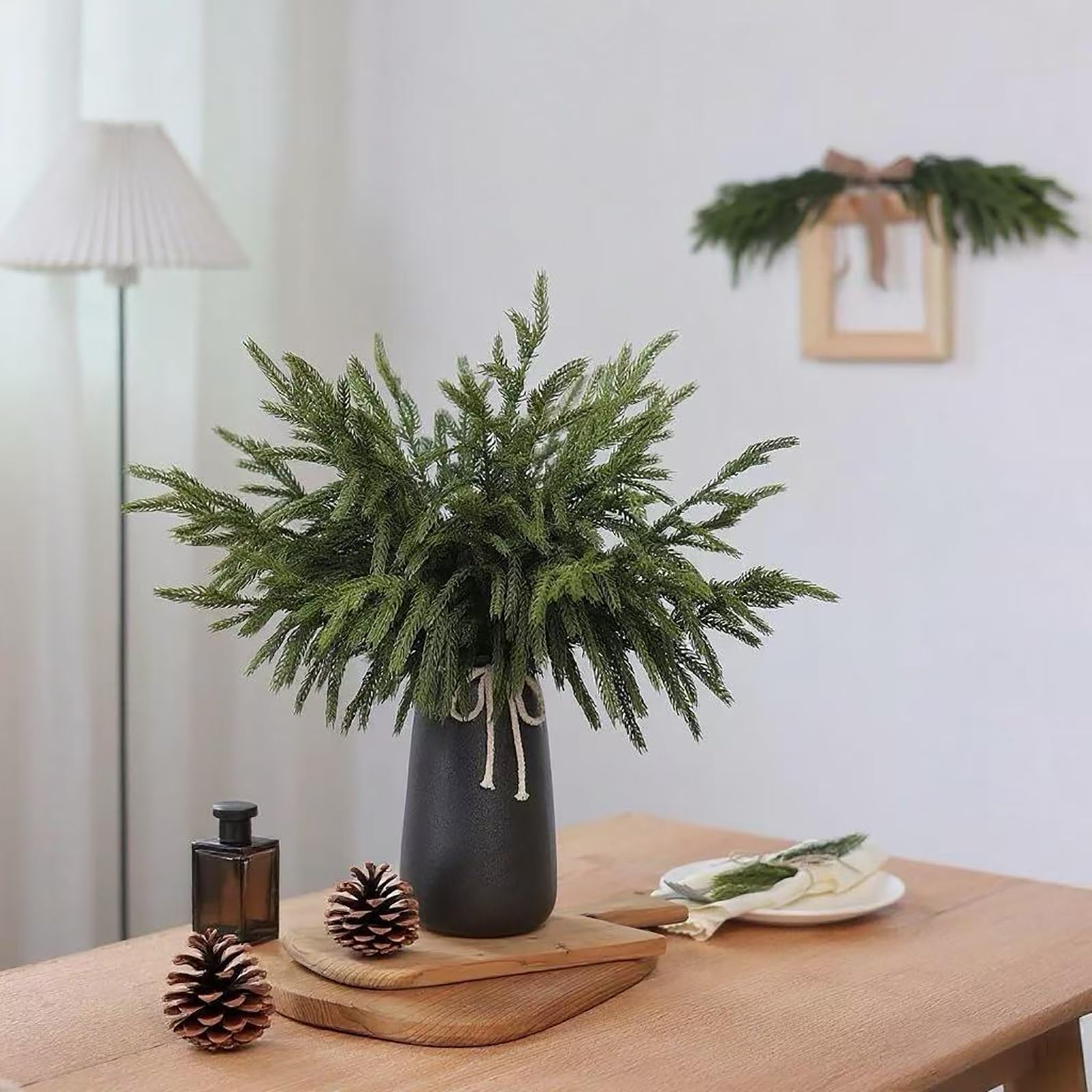 Künstliche Tannenzweige Wie Echt, 12 Künstliche Tannenzweige, 43 cm, Naturgetreu, für Selbstgemachte Blumenarrangements, Weihnachtsdekoration für Zuhause und Drinnen