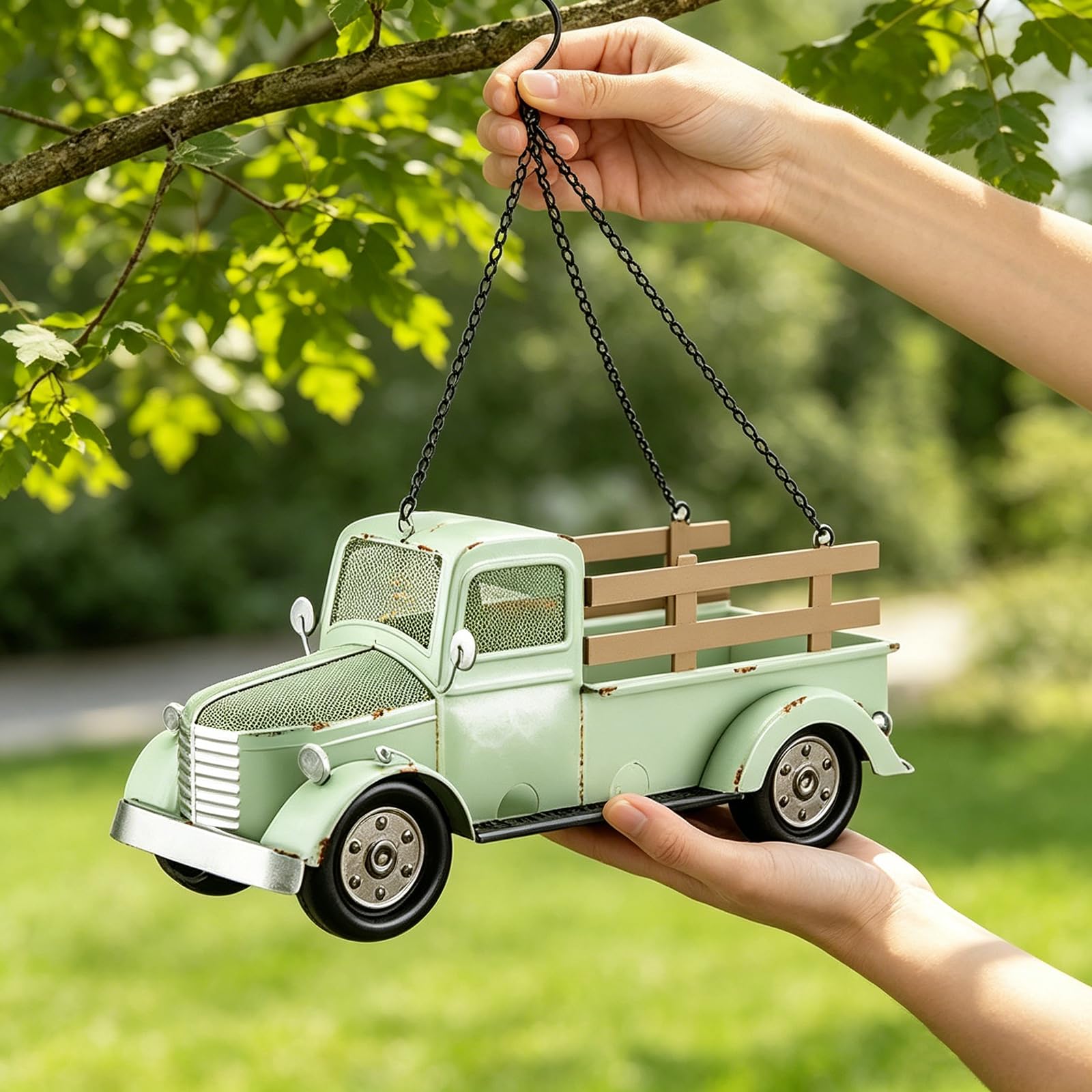 Hummingbird Zewnętrzny karmnik dla ptaków z wiszącym łańcuchem Design Retro Truck do ogrodu, patio, podwórza
