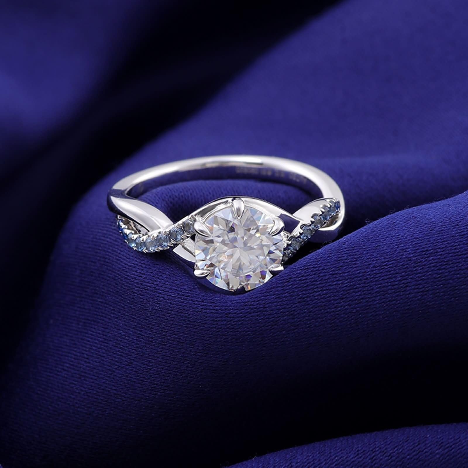 9K obrączki ślubne białe złoto 9K Moissanite 6 pazurów okrągłe z moissanitem rozmiar H 1/2 moda dla pań biżuteria zaręczynowa