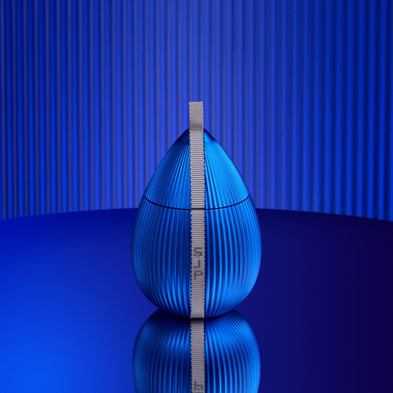 Sarah Jessica Parker Blue Rhapsody Eau de Parfum 75 ml Spray – Ausgeprägtes Amber-Parfüm für Frauen – Lang anhaltender Duft für Frauen – Original-Parfüm von SJP