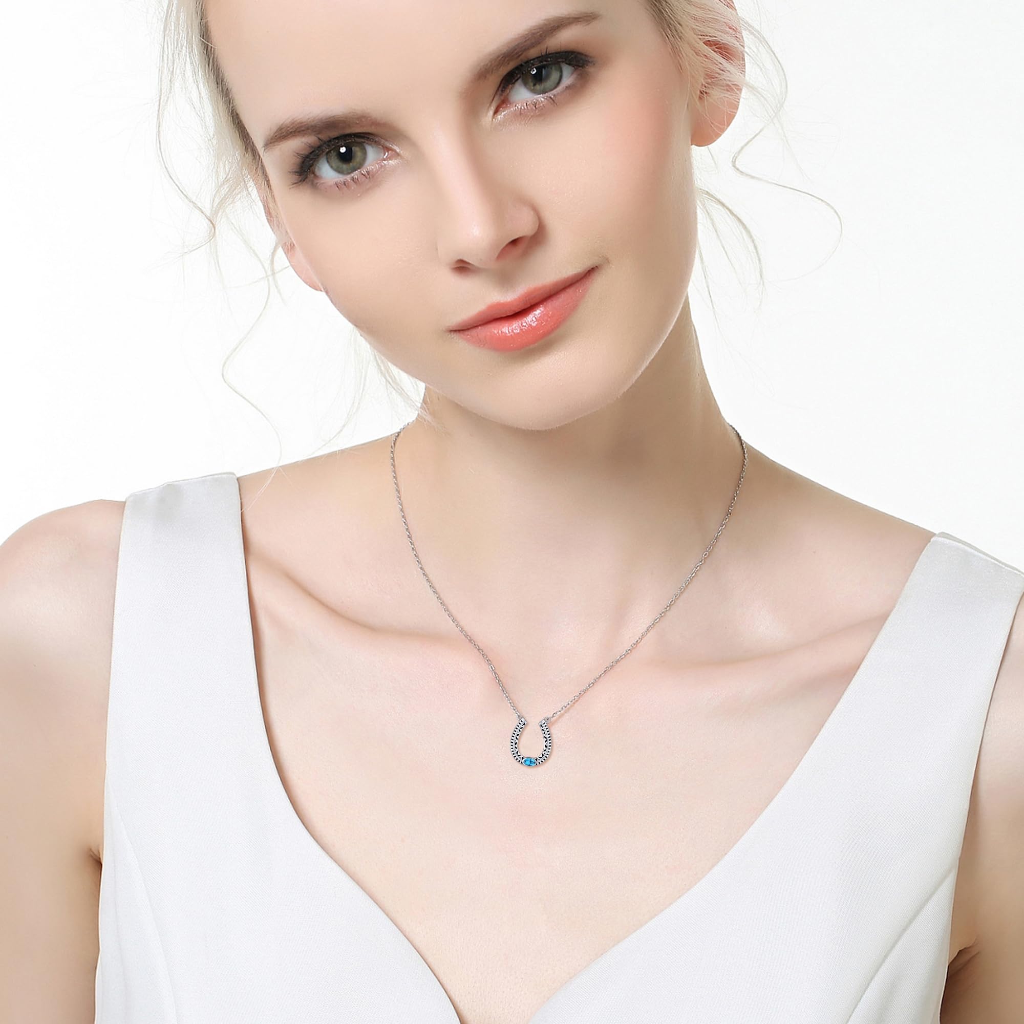 JERWLI Hufeisen Kette 925 Sterling Silber Türkis Western Hufeisen Anhänger Halskette Pferde Schmuck Geschenke für Damen Frauen Mädchen Pferde Liebhaber
