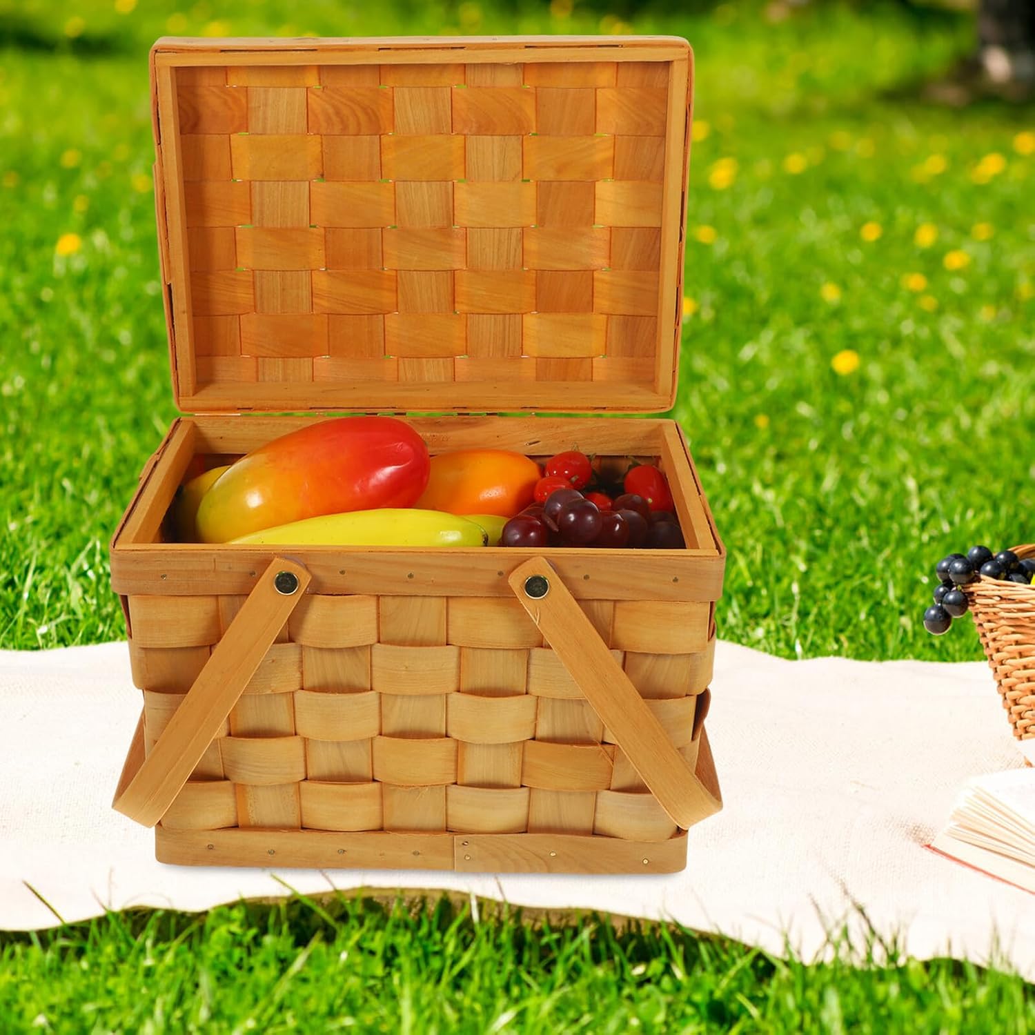 Wooden Woven Picnic Basket with Lid and Handles Multi-Purpose Food Storage Basket for Outdoor Camping Home Decor Lightweight for Organizing Snacks and Fruit