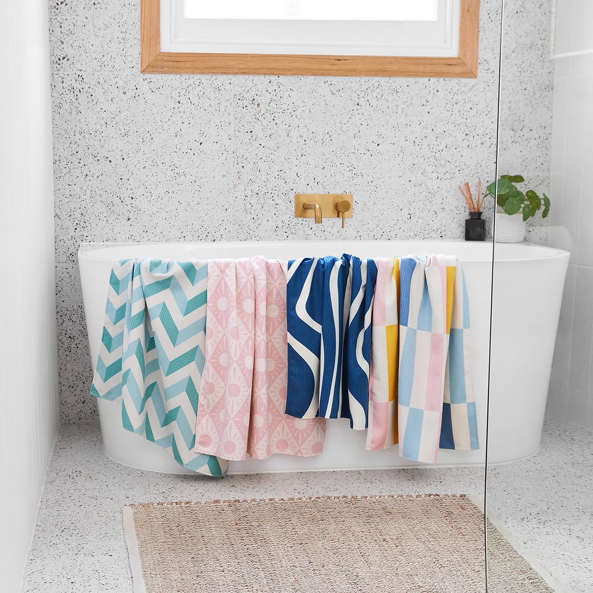 Dock & Bay Bath Towel - for Home - Quick Dry, Super Absorbent - Includes Bag - Forest Sage, Extra Large (180x90cm, 71"x35")