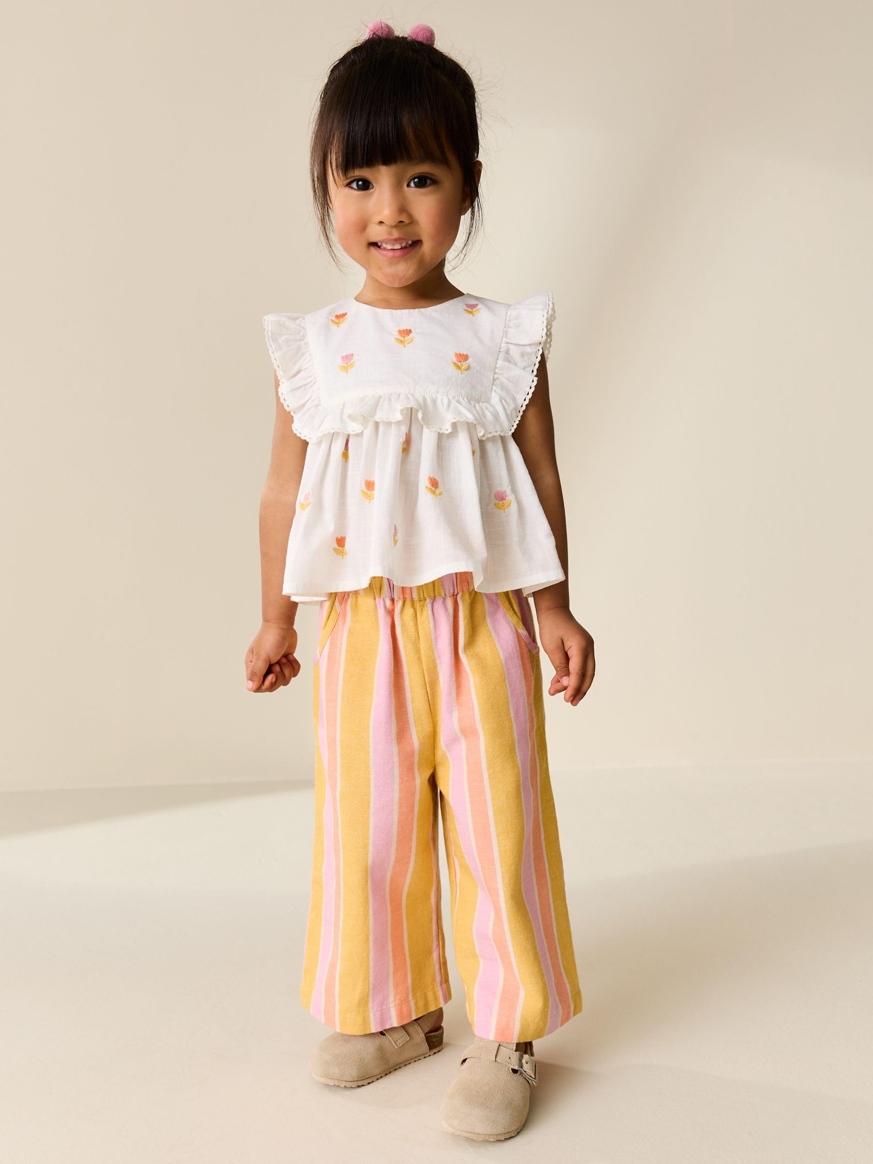 NEXT Niñas Conjunto de blusa y pantalones