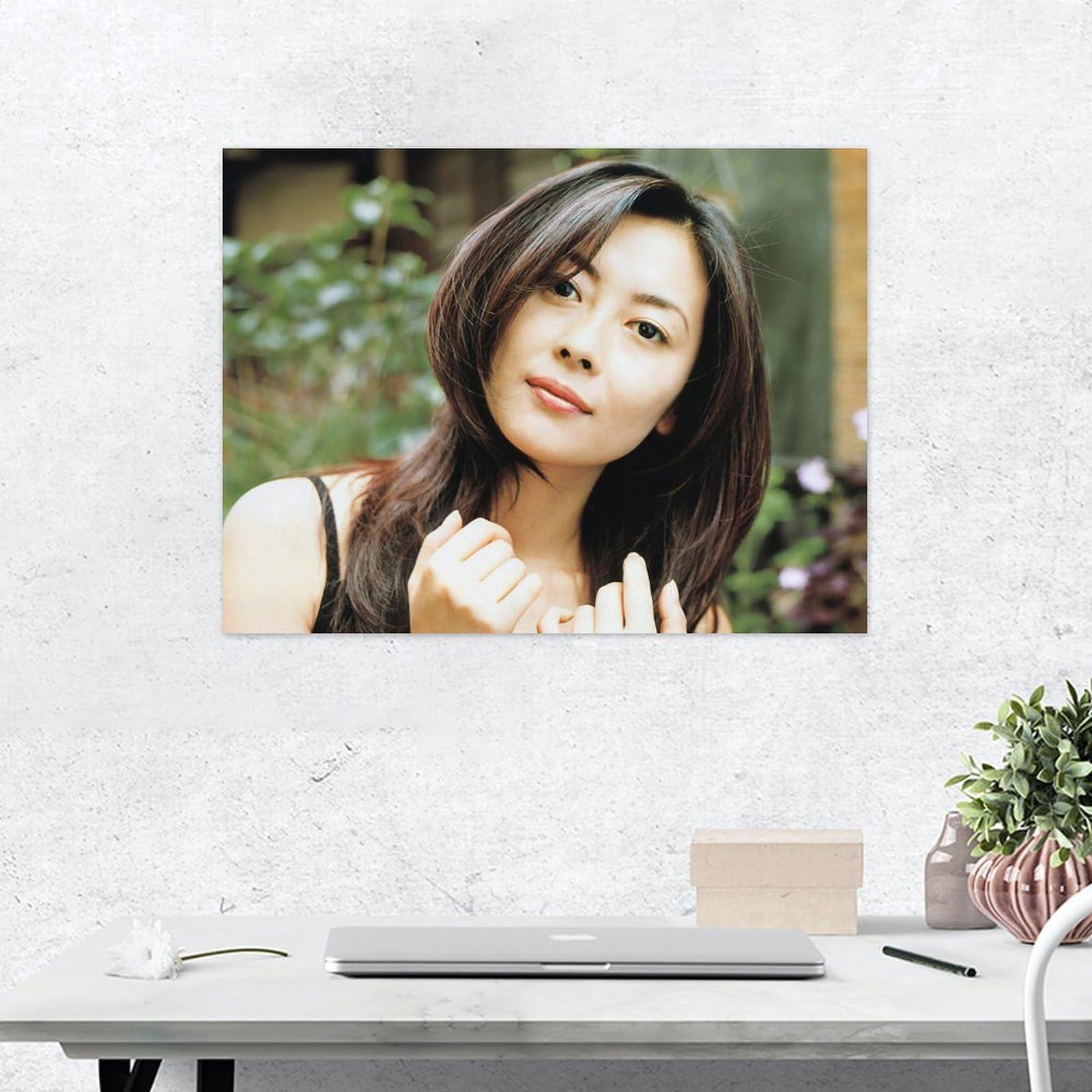Amazon.co.jp: 中山美穂 装飾画 インテリア絵画 写真ポスター アート