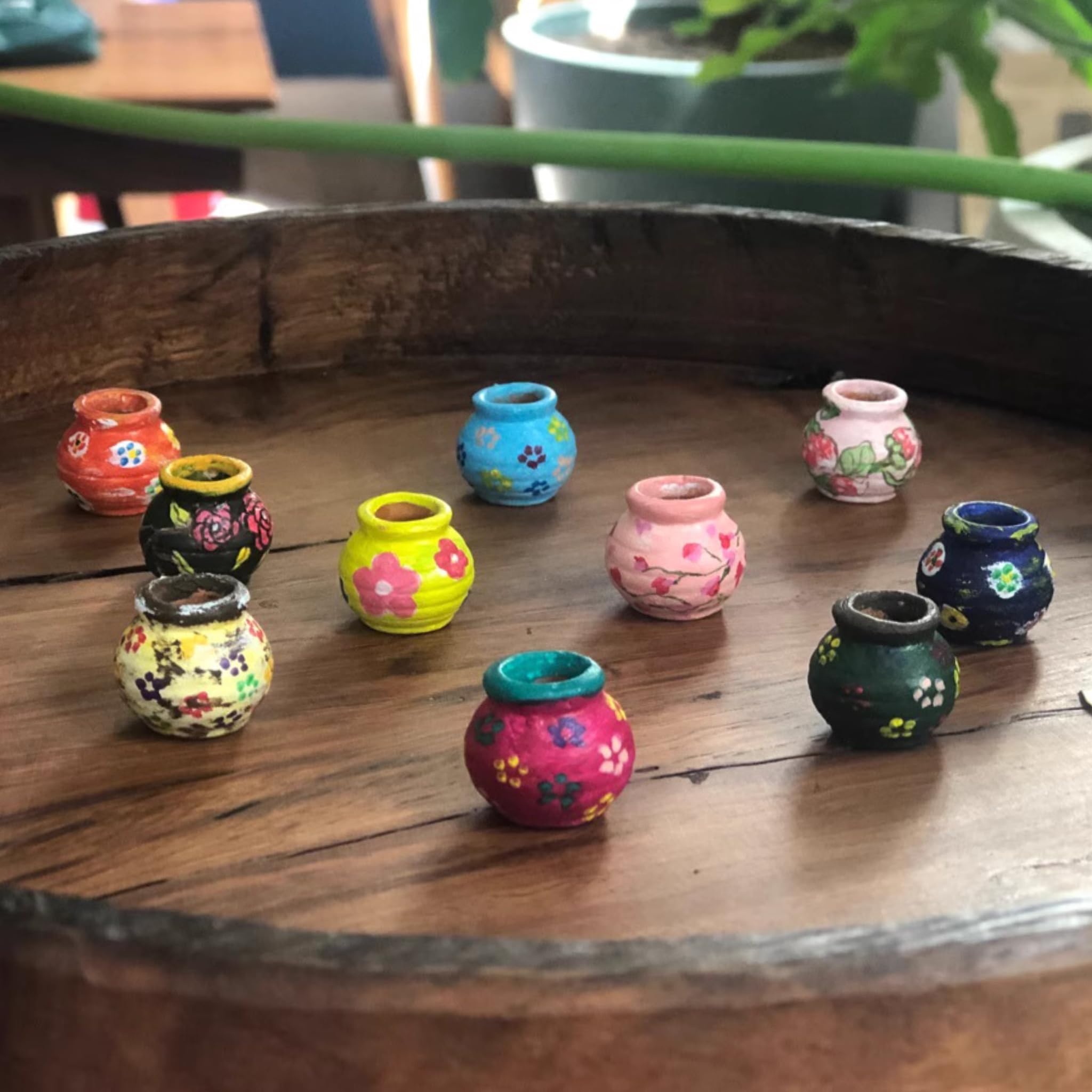 20x Mini Tontöpfe für Puppenhaus & Miniaturgarten – Natur-Terrakotta – Ideal für 1:12 / 1:6 Maßstab, Moos-Terrarium, Mikrolandschaft & DIY Deko (Bauchform ohne Abflussloch, 1,2 cm)