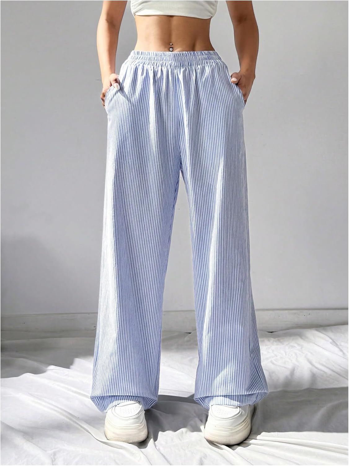 WDIRARA Women's Striped Print Straight Leg Pants Elastic Waist Casual Trousers with Pockets - Image 3