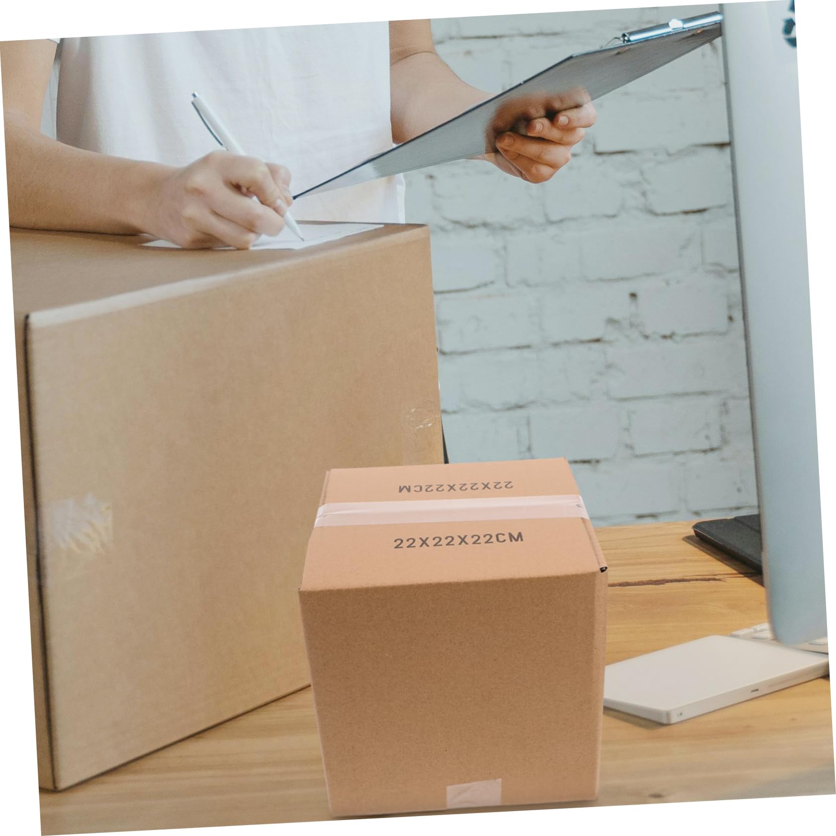 DOITOOL 5 Pièces Lot de Cartons Emballage Moyens Carrés Cartons D'expédition Robustes de Déménagement Durables Triple
