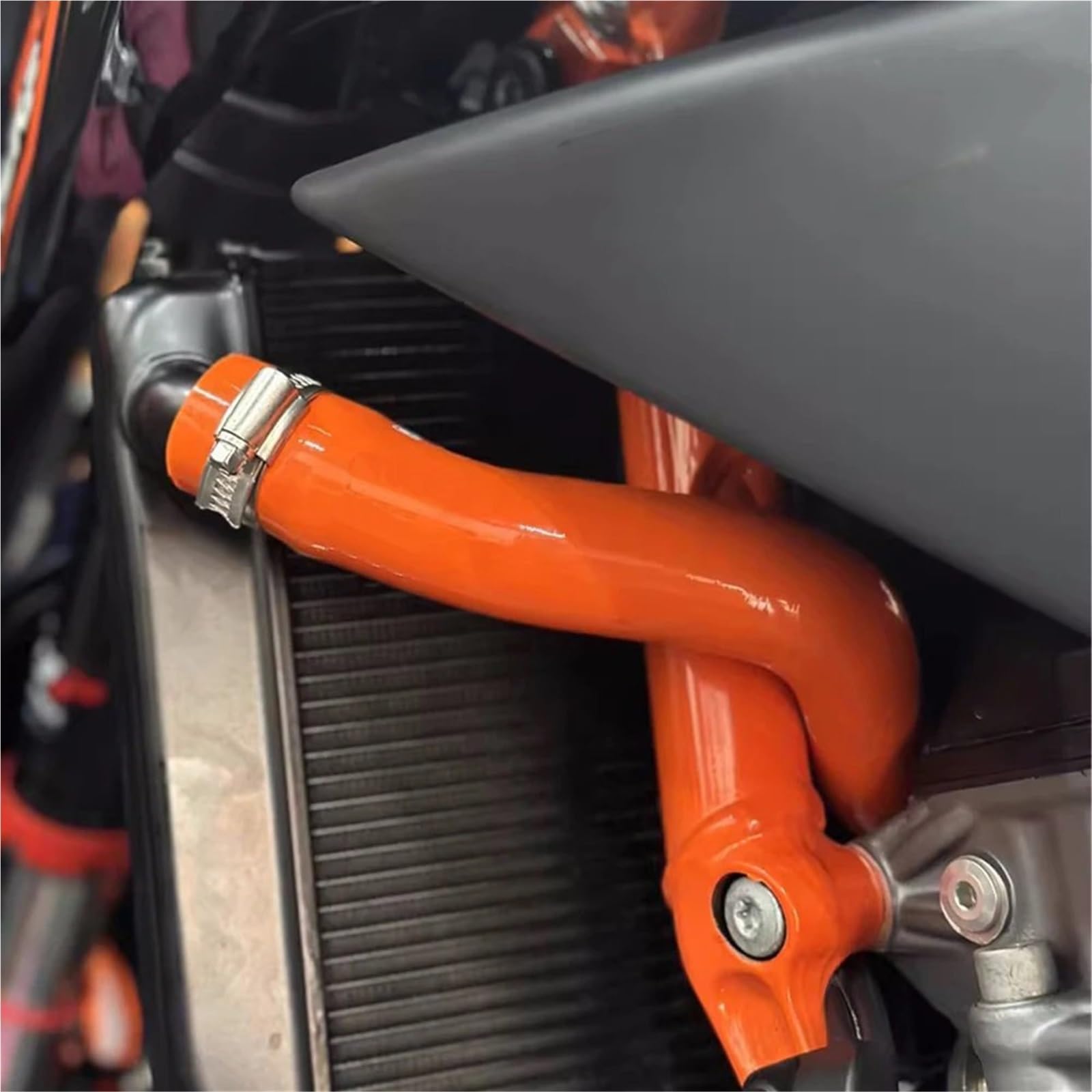 Pasuje Do K&TM DUKE 790 DUKE 890R Duke790 Duke 890Akcesoria Chłodnicy Motocykla Rura Wodna Silikonowa Chłodnica Chłodziwa Chłodnica, chłodzący grzejnik(Orange)
