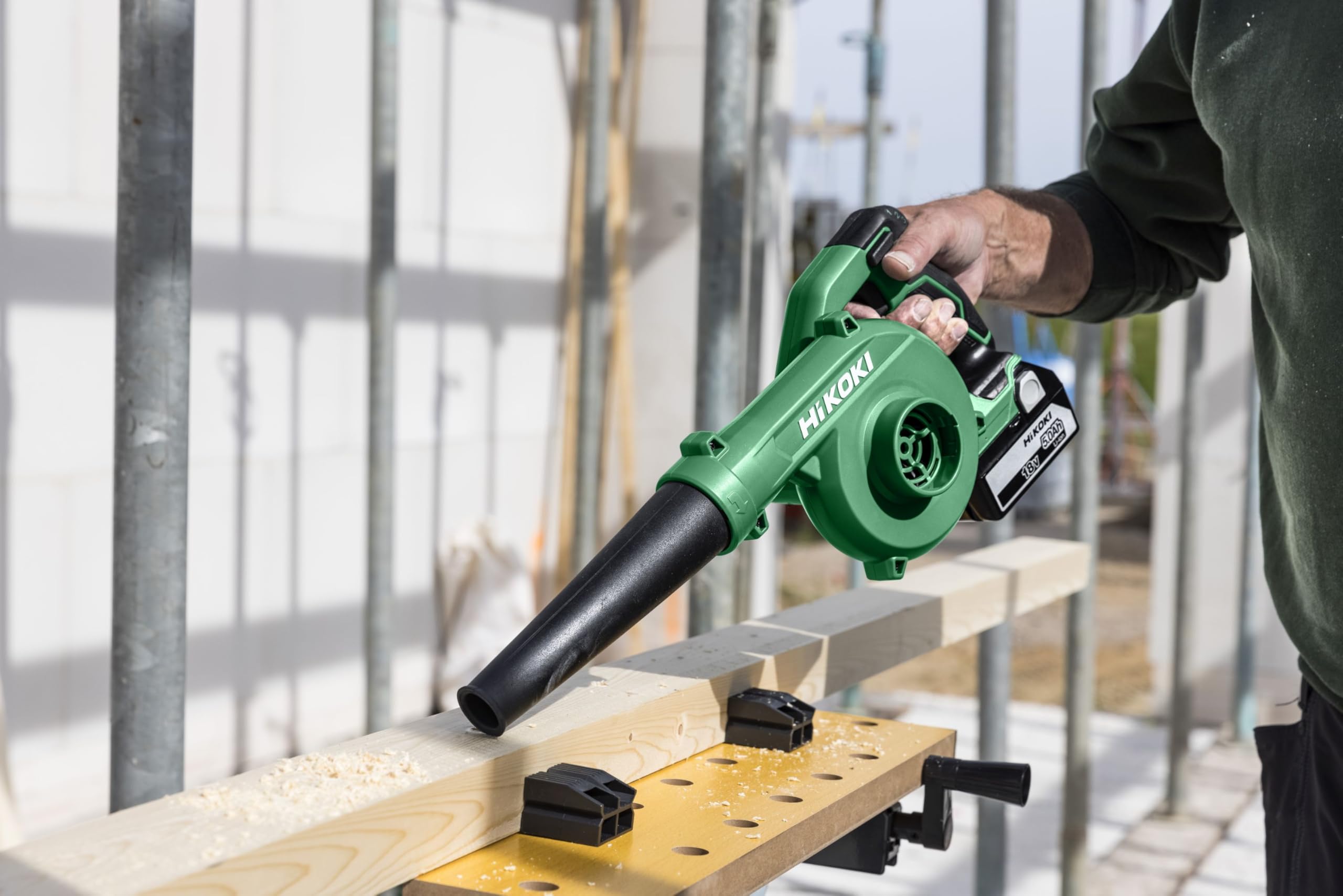 HiKOKI Soffiatore e Aspiratore a Batteria - 18 V - 3 Velocità, Alta Portata d’Aria, Leggero e Compatto - Senza Batteria e Caricabatterie