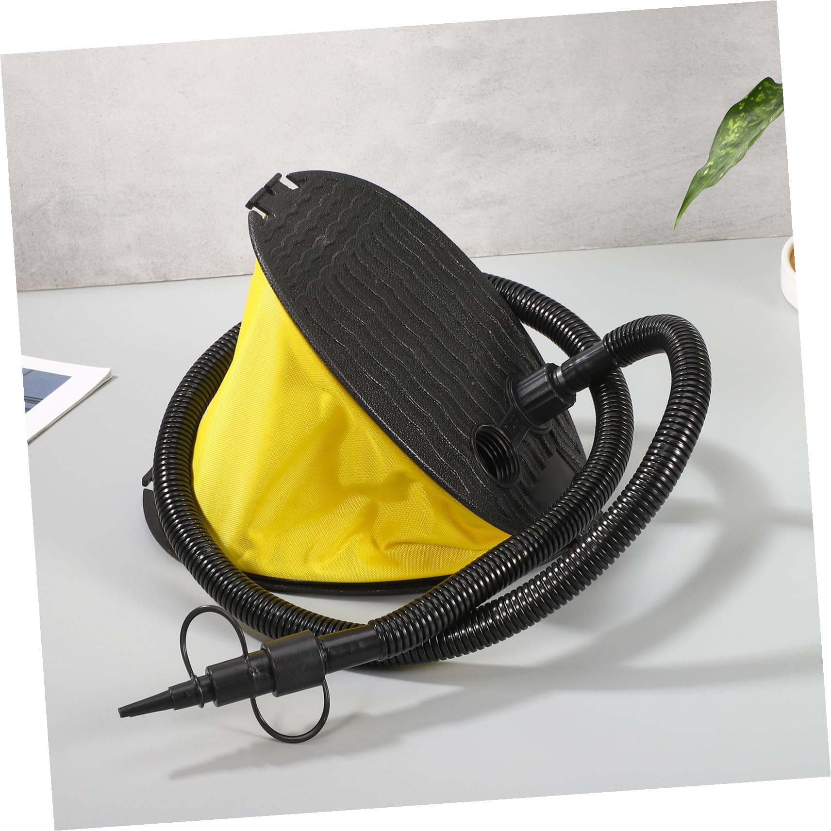 DOITOOL 3 Stück Fuß-balgpumpe Robuste Fußluftpumpe mit Adaptern Schnell Aufblasbar und Entleerbar Geeignet für Luftmatratzen Camping Yogabälle und Luftbetten Kompakt und Tragbar