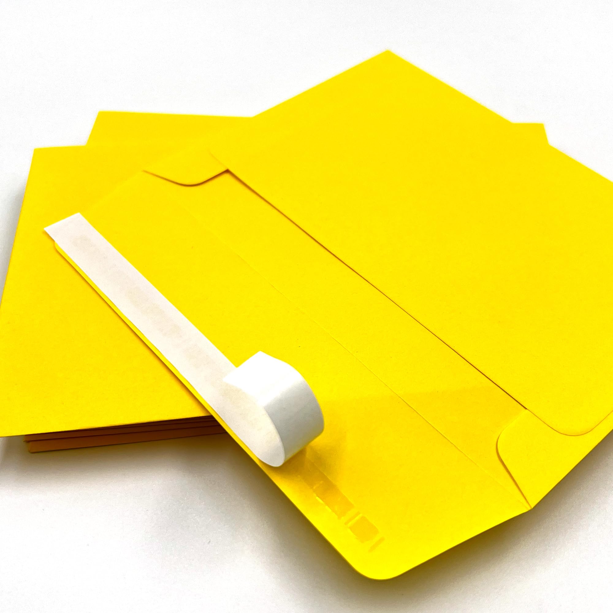 Enveloppes colorées - Jaune ~114 x 162 mm (C6) | 100 g/m² Offset | Sa