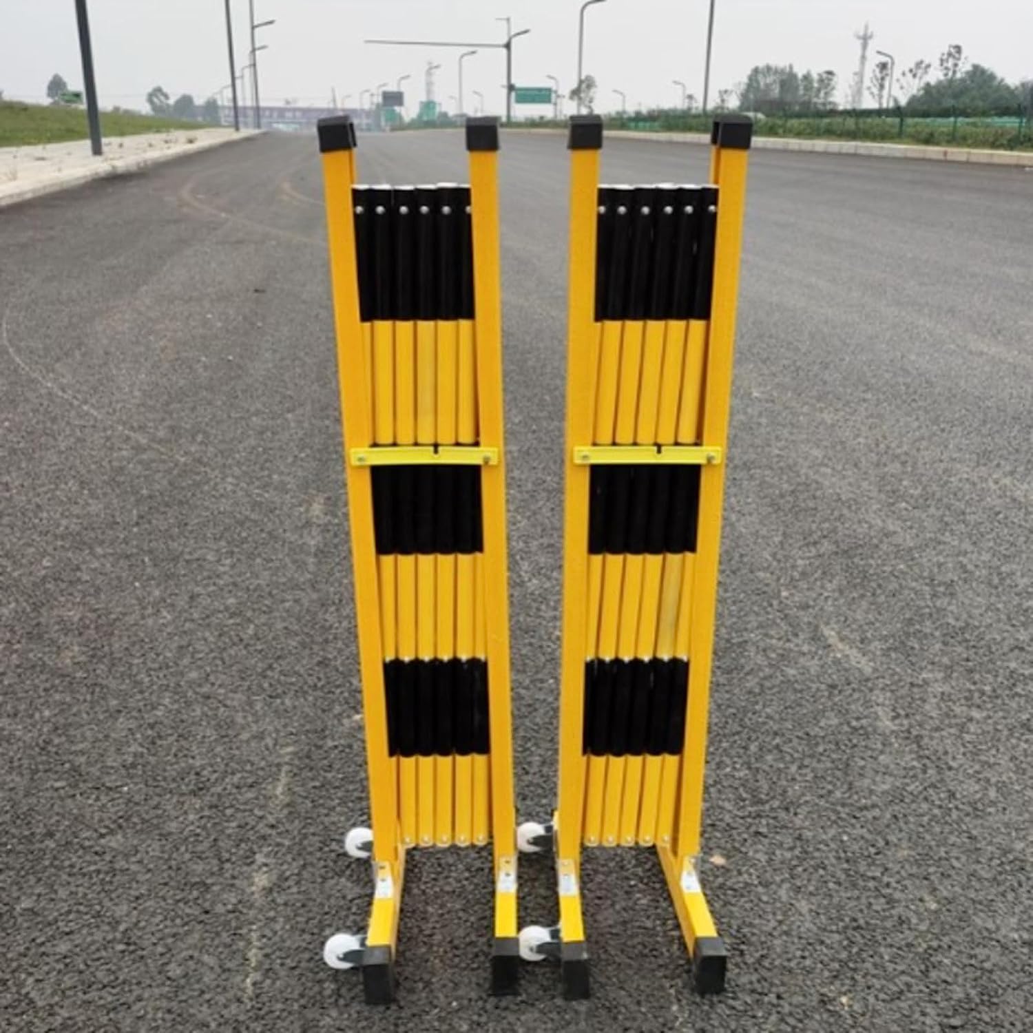 Telescopic Folding Barricade - Durable Steel Traffic Barrier with Wheels for Hospitals & Schools, Portable 2m Mobile Safety Gate (Red)