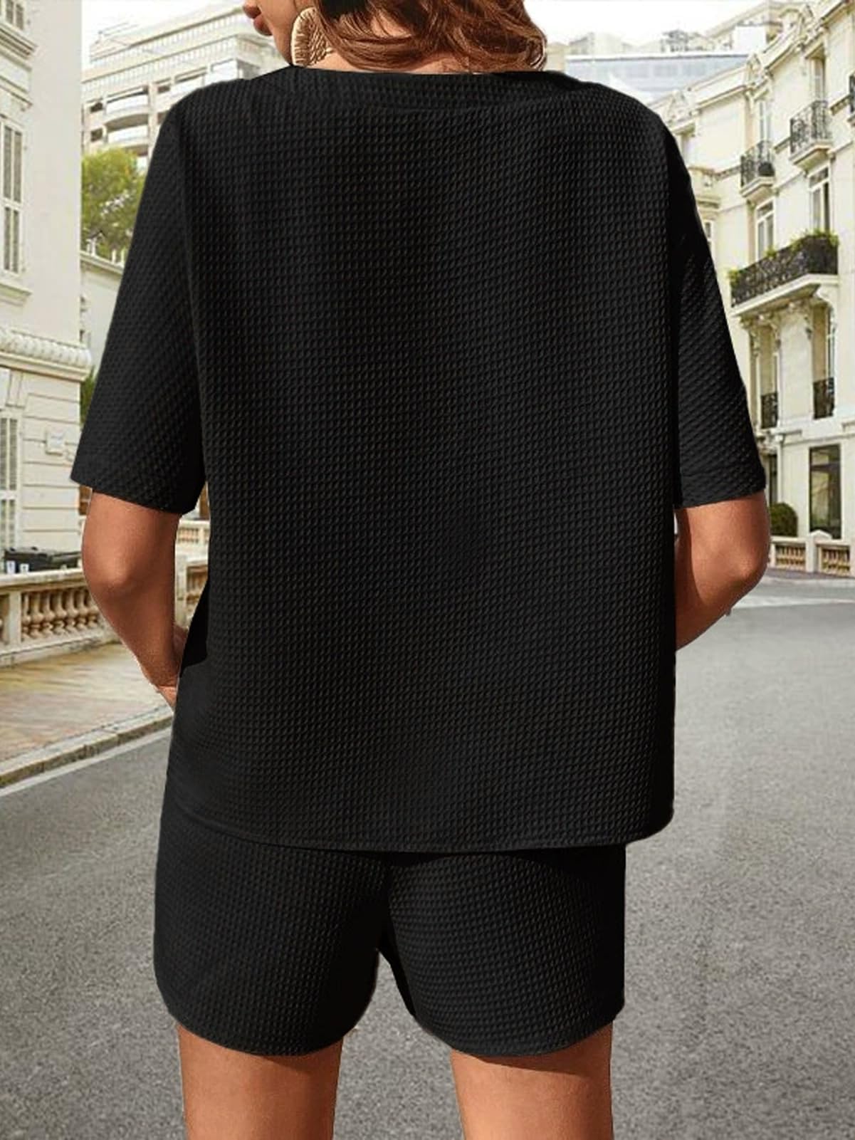 Letni zestaw damski elegancki 2-częściowy t-shirt jednolity kolor i szorty z wysokim stanem ściągany sznurkiem, letnia swobodna odzież sportowa