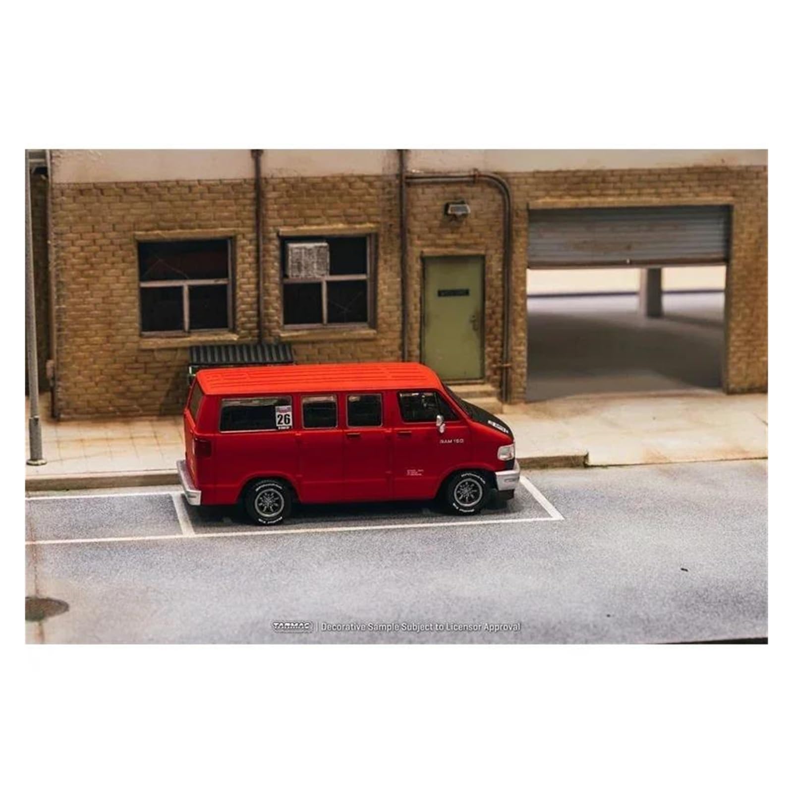 Amazon | ミニカー 1:64 ダッジバン赤ダイキャストカーモデル 