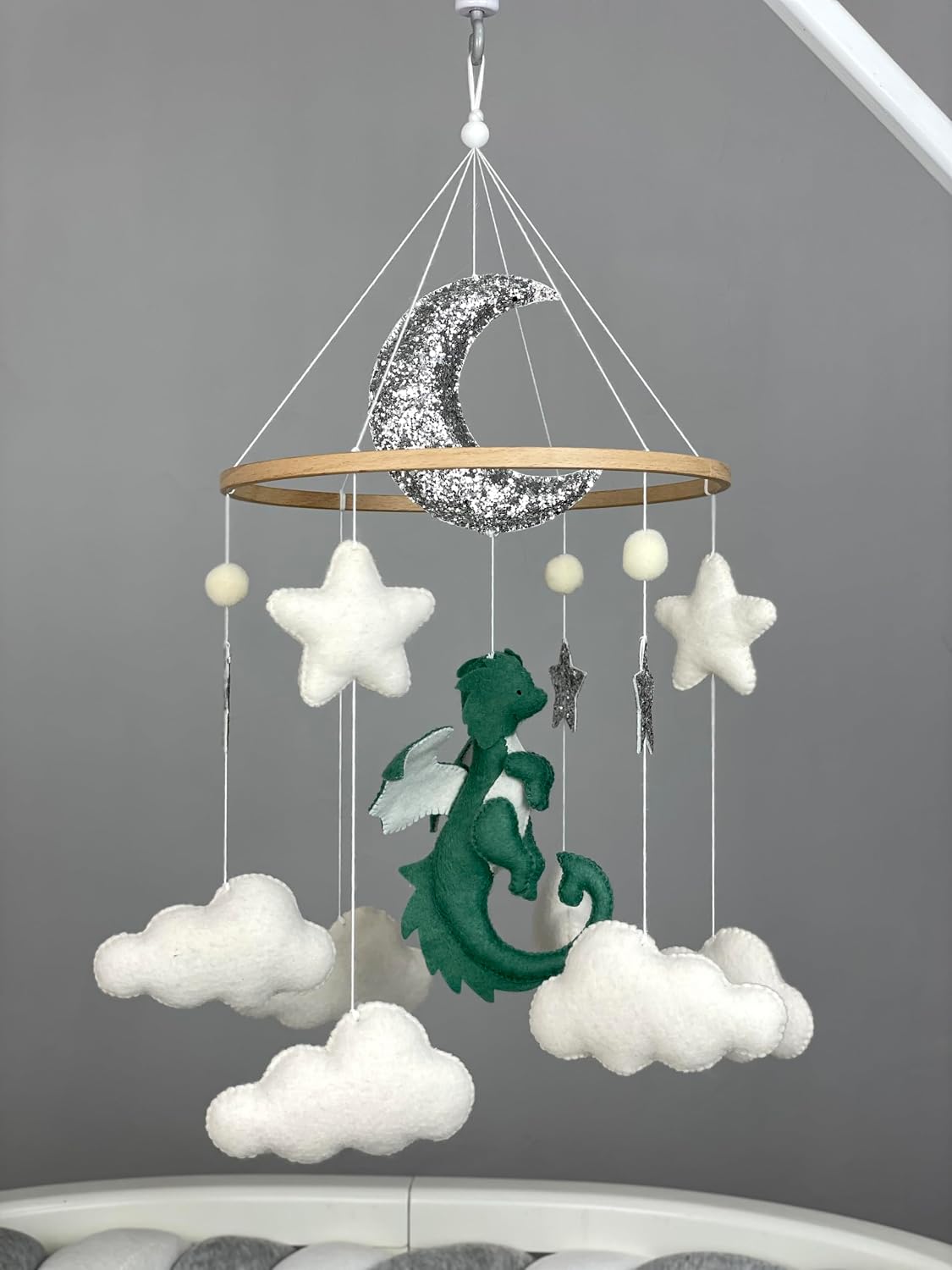 Dragon Crib Mobile Dragon Baby Mobile Fantasy Nursery Decoration Felt Green Dragon Hanging Baby Shower Theme Dragon Neutral Mobile New Baby Gift Pregnancy Gift
