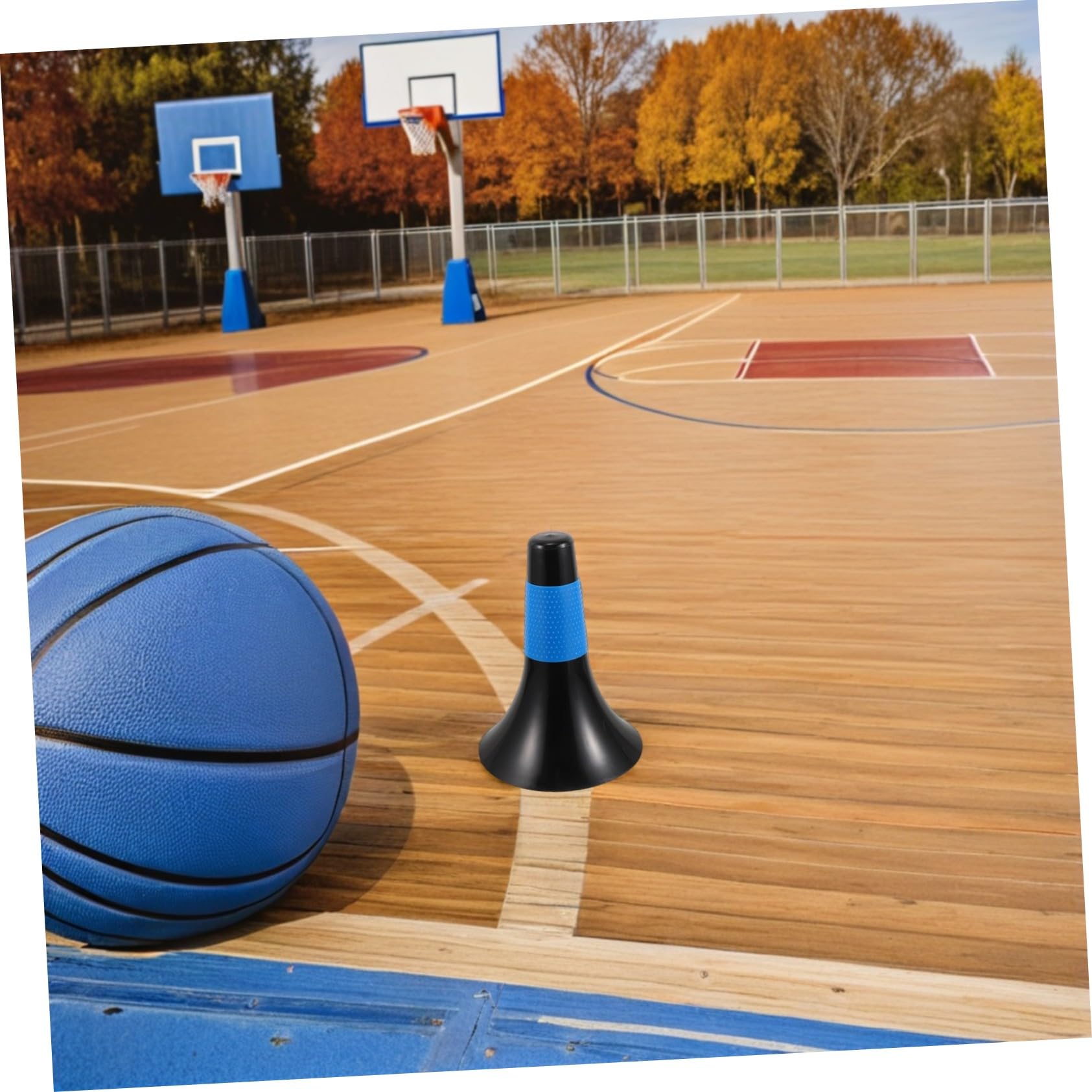 5 Coni per Allenamento Sportivo per Calcio e Basket, in Plastica, Alta visibilità, Design Stabile per Esercizi di Agilità e Ostacoli