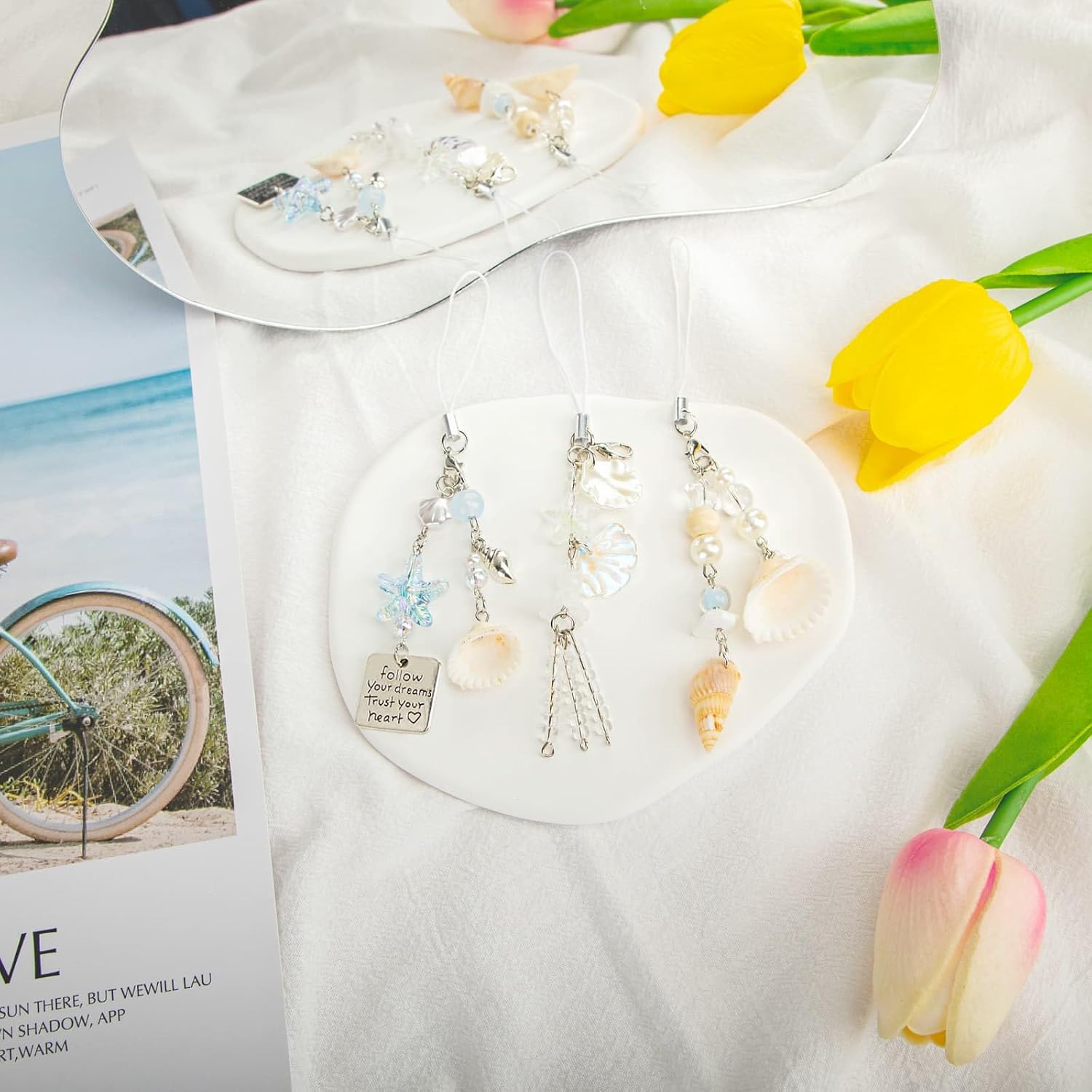 3 pcs Y2K Ocean Cute Phone Charm Keychain Accessories Aesthetic,Bead Pearl Conch Shell Jellyfish Starfish Car Ring Purse Bag Decor for Women
