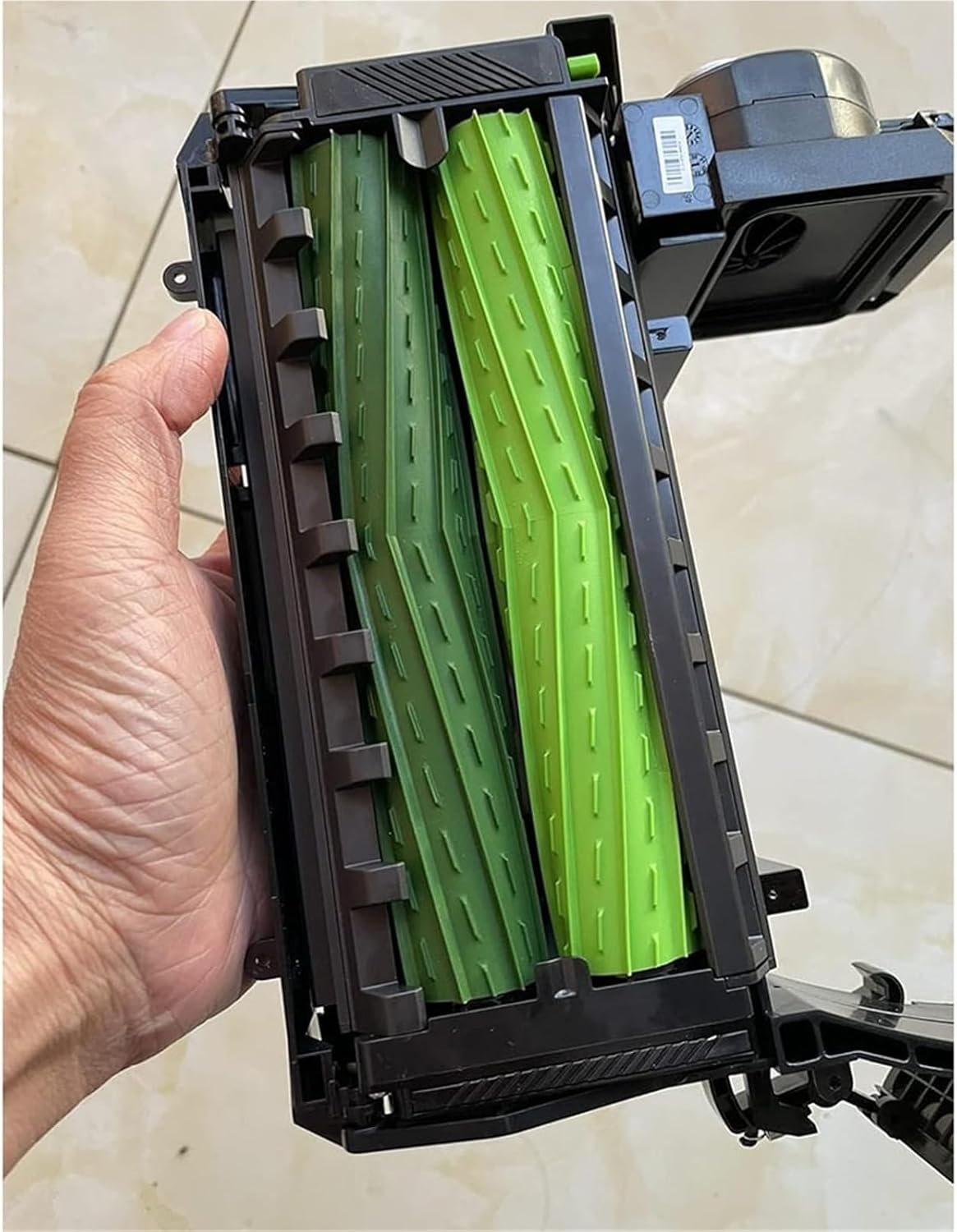 Cleaning Head Module. Compatible For IRobot Robot Vacuum Cleaner, For Roomba J7 + J6+ I7 + I3 + I4 I6 + I8 + Plus E5 E6