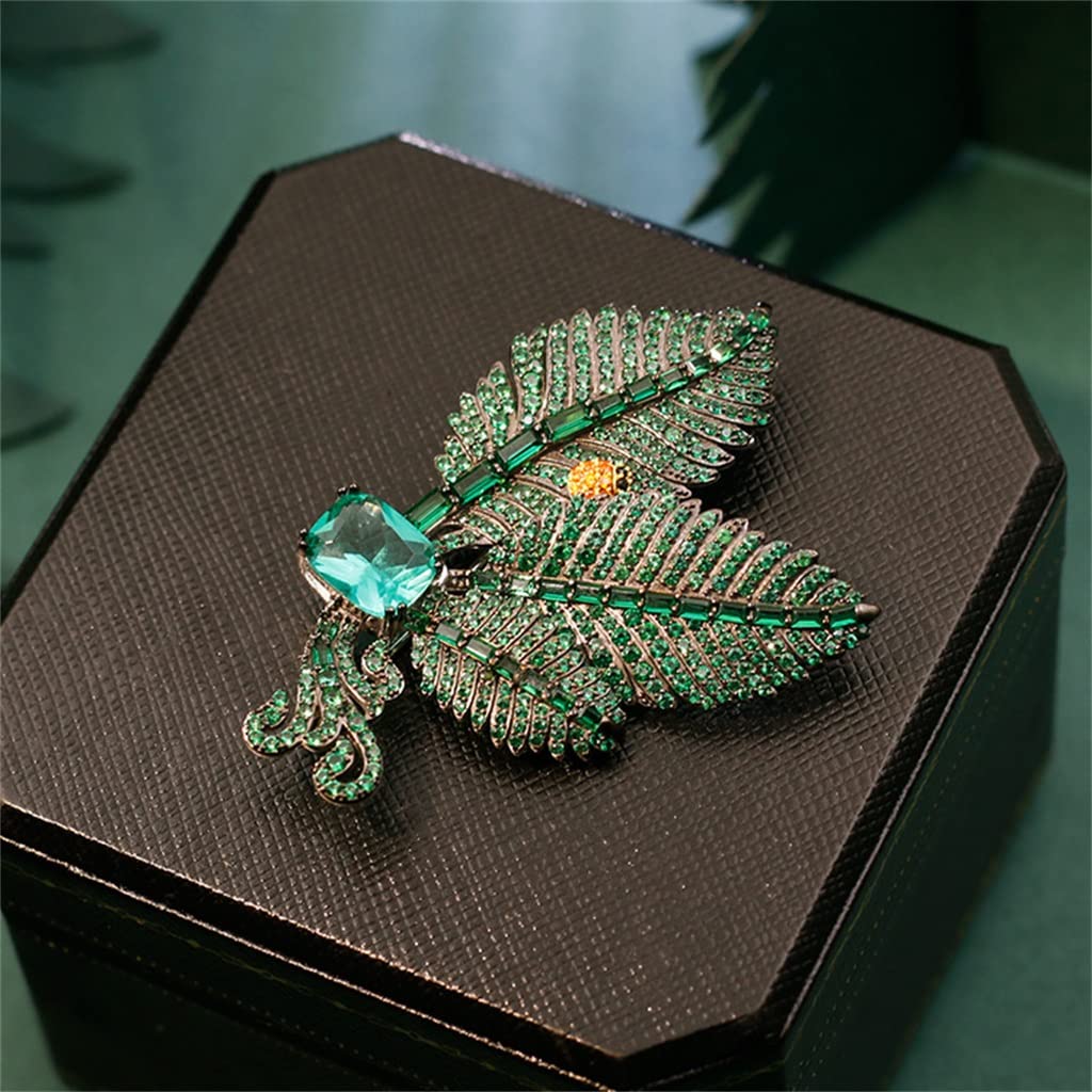 Crystal Corsage Delikate Brosche weiblicher Anzug Accessory Rock Dekoration Schalschnalle Accessoire