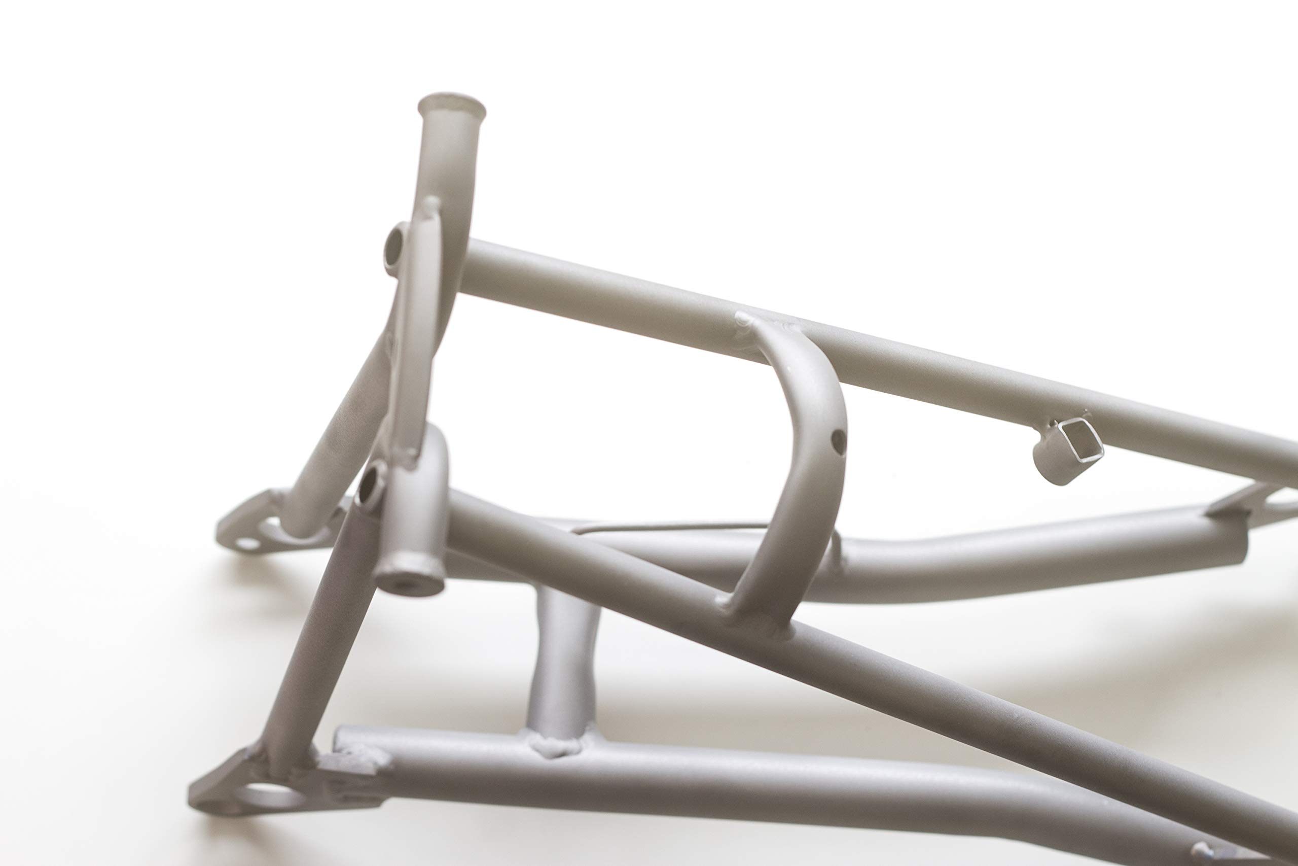 Amazon | London Craftwork チタン製リアフレーム三角形 BROMPTON用