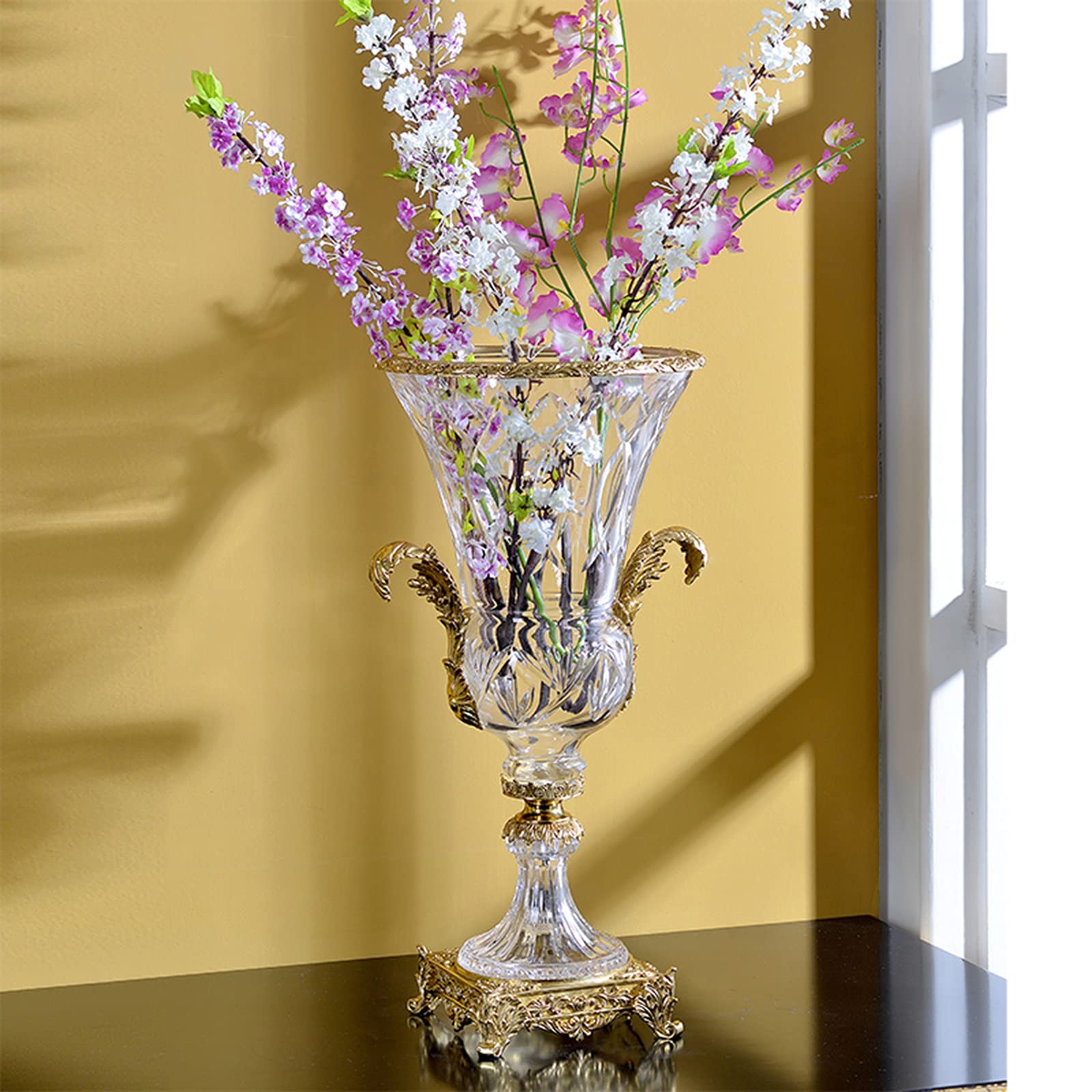 : トロフィー型のクリスタルガラスの花瓶、ヴィンテージ銅の象眼細工のチューリップの花瓶、リビングルームの勉強用ダイニングテーブルライトラグジュアリーデコレーション、ユニークなギフト : ホーム&キッチン