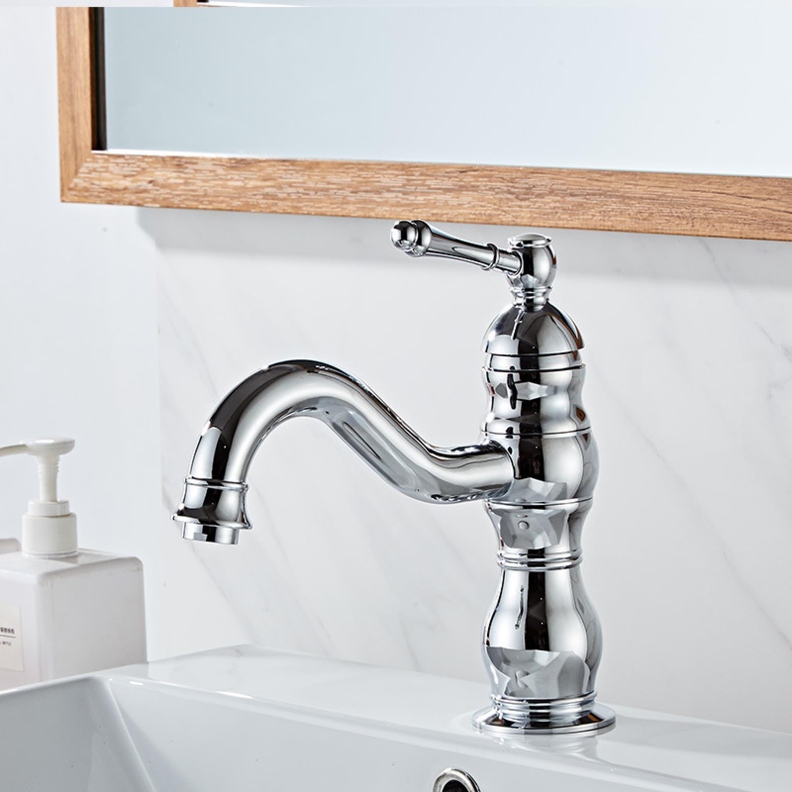 Bathroom All-Copper Hot and Cold Basin Faucet
