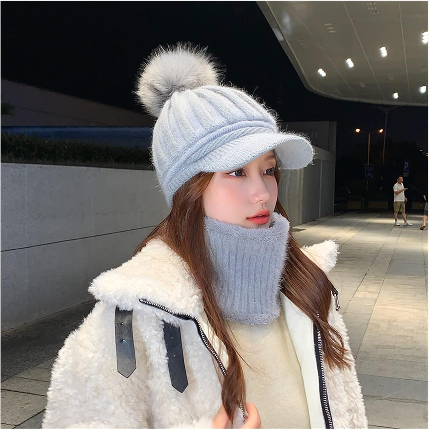 女性の厚い暖かい帽子スカーフセット女性の髪のボールニットキャップ女性サイクリング
