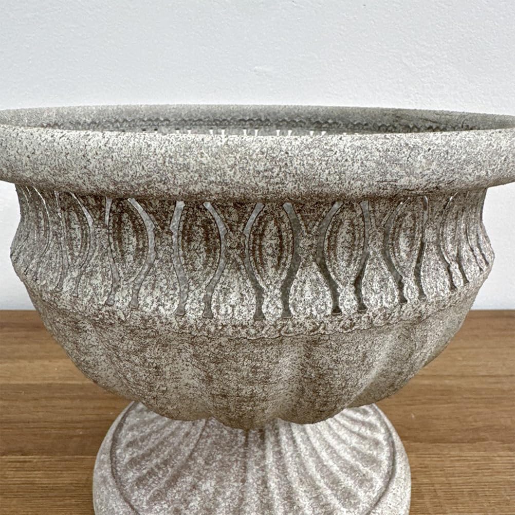 Szklanka Urna In Metallo Invecchiato Su Kamień Szklanka z Rilievi Rustic Contenttore per Piante Grasse Giardino Wewnętrzny Esterno Terrazzo Balcone Decorazione Dom Styl Rustic