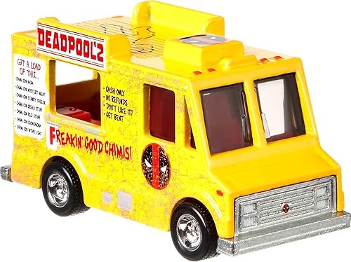 Miniatura 3 de Hot Wheels Marvel - Paquete de 4 coches de juguete, camiones y furgonetas de primera calidad inspirados en personajes populares de cómics en escala