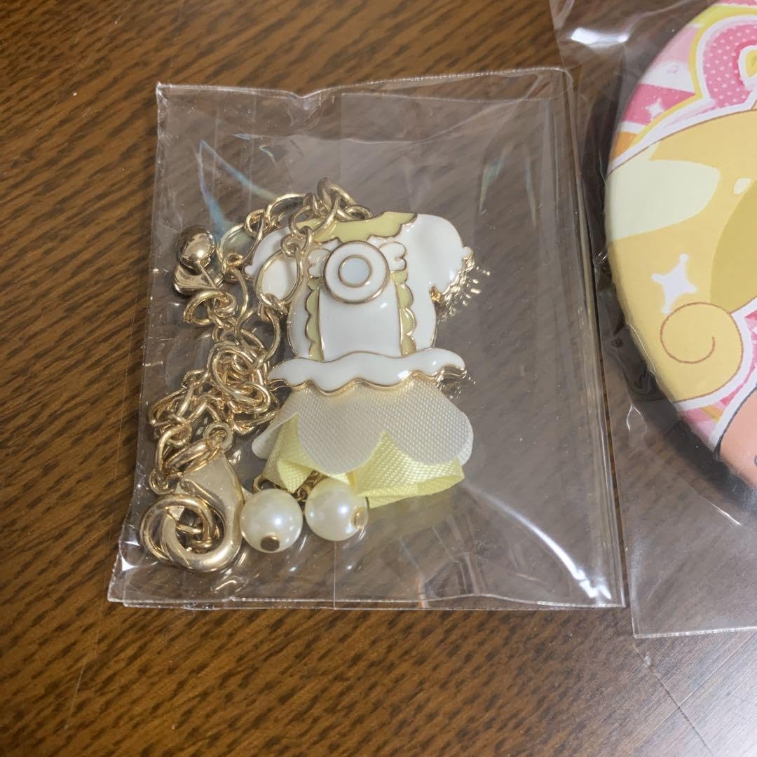 Amazon.co.jp: おジャ魔女どれみ ハナちゃん 缶バッジ : おもちゃ