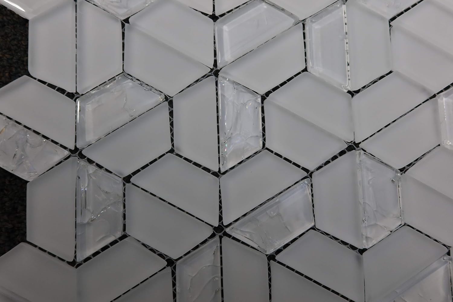 10 - Piece 12" X 10.2" X 8 mm Luxe Beautiful Kitchen Backsplash and Bathroom Glass Mosaic Tiles in White Finish