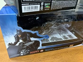 Amazon.co.jp: レア未開封 MAFEX キャットウーマン バットポッド