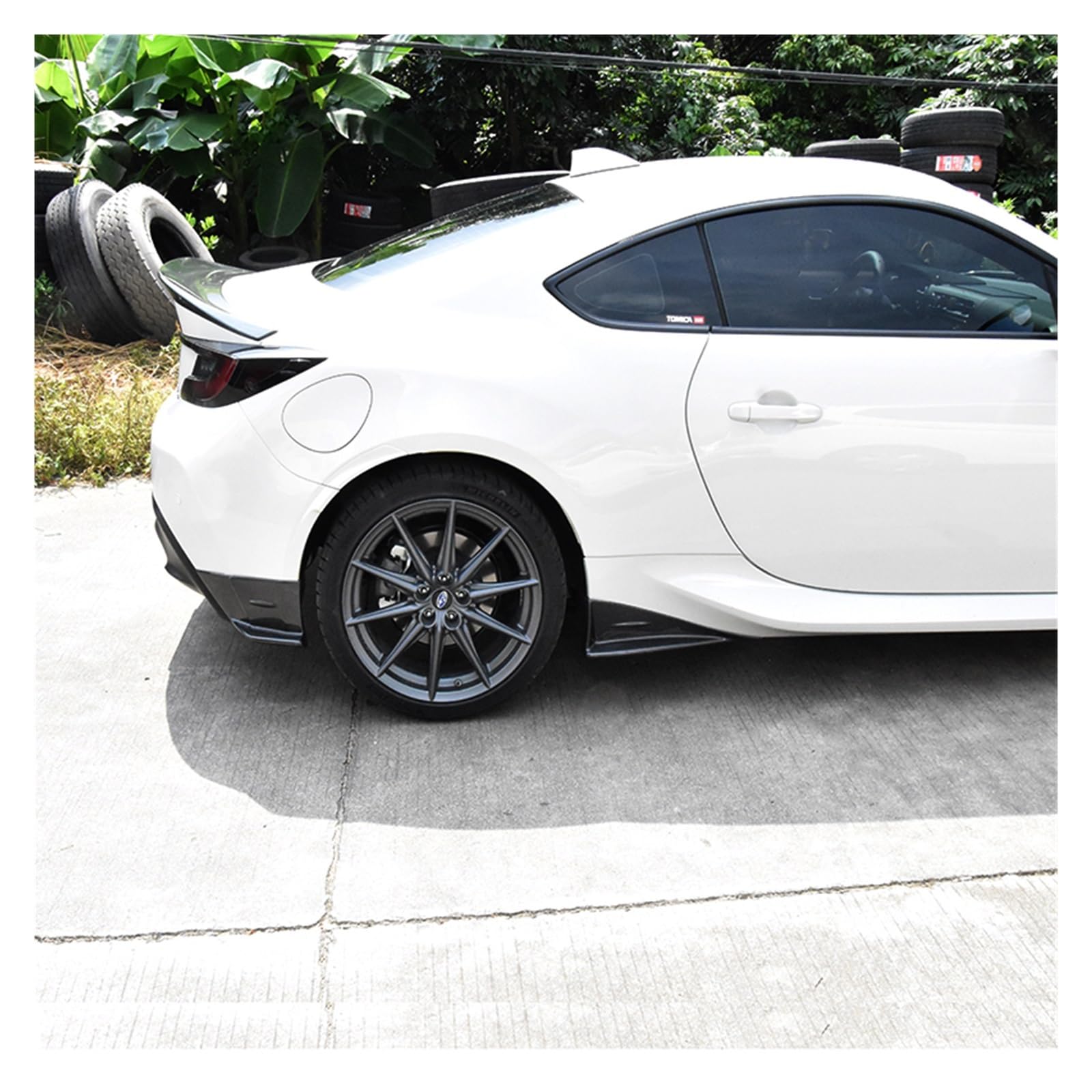 Amazon.co.jp: 自動車ボディ外装パッケージカーボンファイバーシャント