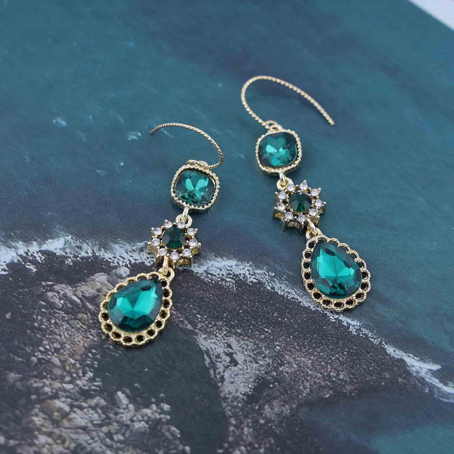 Vintage Emerald Green Crystal Earrings Gold Teardrop Emerald Earring Wedding Long Crystal Earring Cz Droplet Earrings Green Chandelier Drop Earrings Jewelry for Women - Image 6