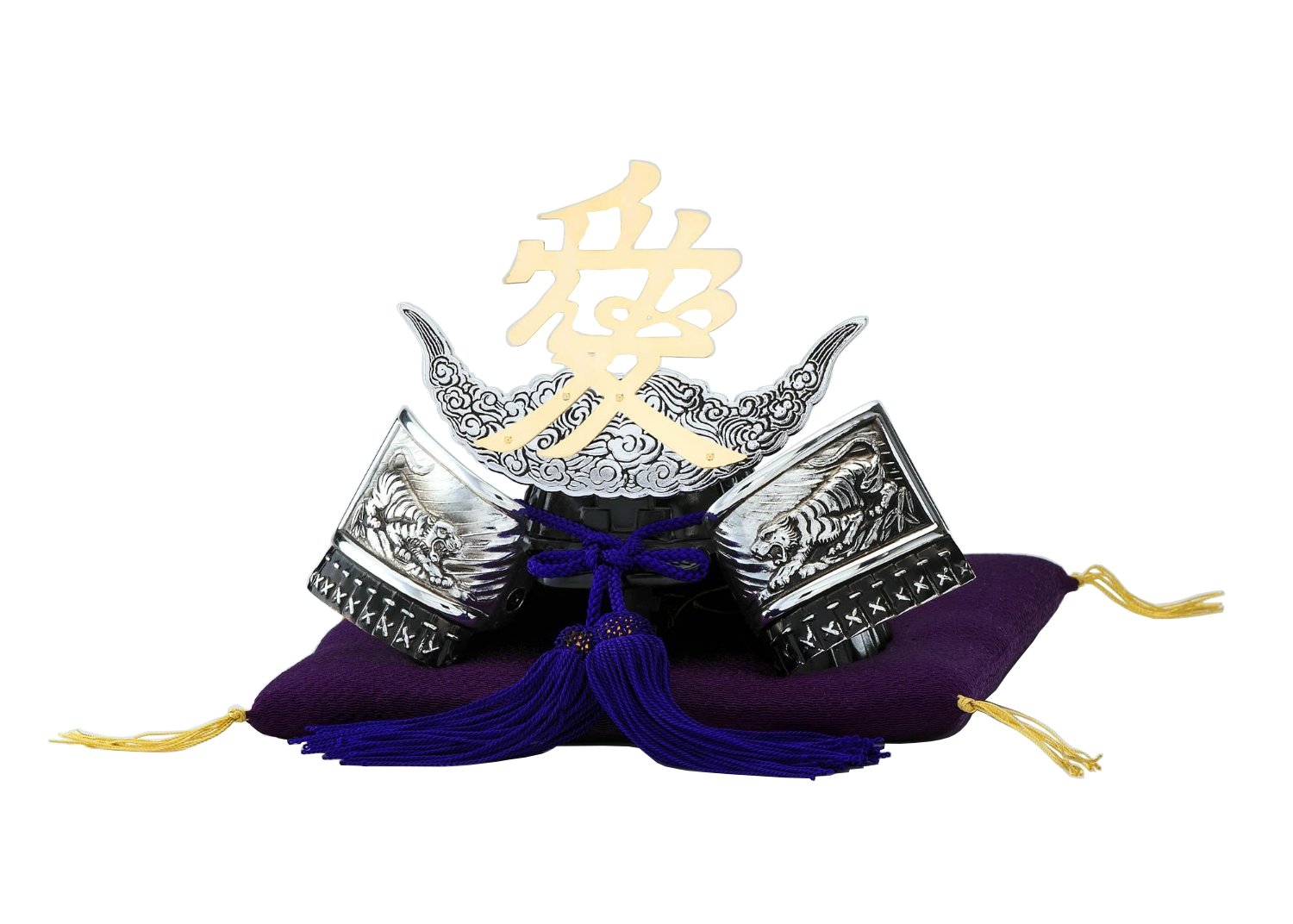 Amazon.co.jp: ナガエ 戦国武将兜 直江兼続公 約高さ15.0×幅19.5(cm 