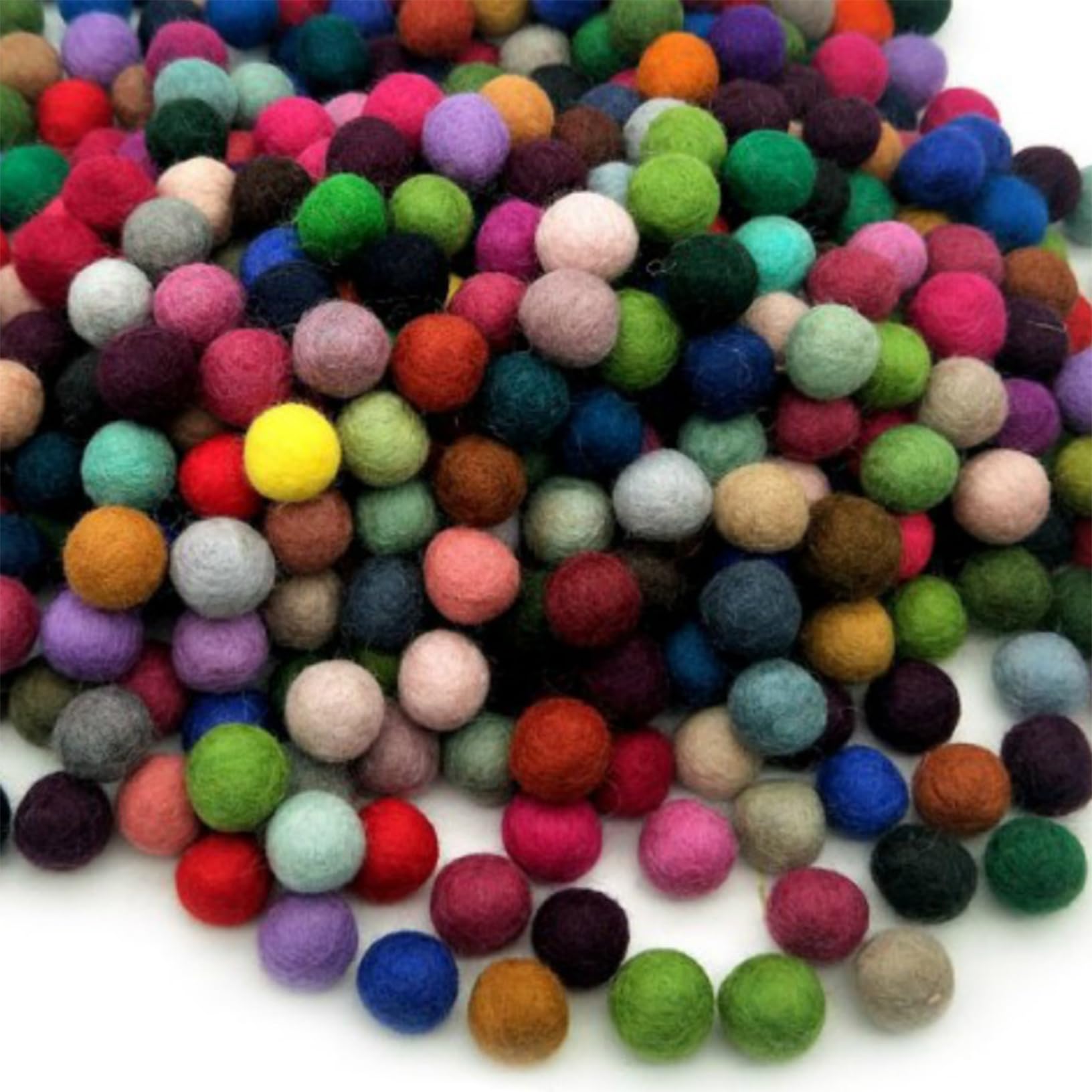 Wool Felt Balls, 100PCS 0.8 Inch Felt Balls for Crafts, Multi Colored Pom Poms, DIY Wool for Crafts, Felting and Garland for