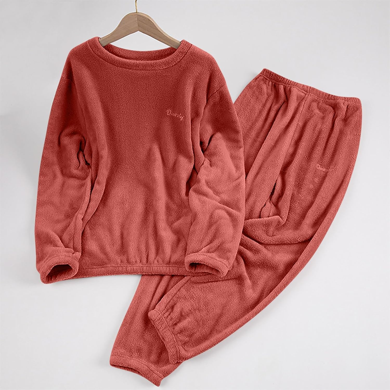 Women's Fleece Warm Winter Pajama Sets Long Sleeve Tops and Pants PJ Sets Joggers Plush Loungewear Sleepwear