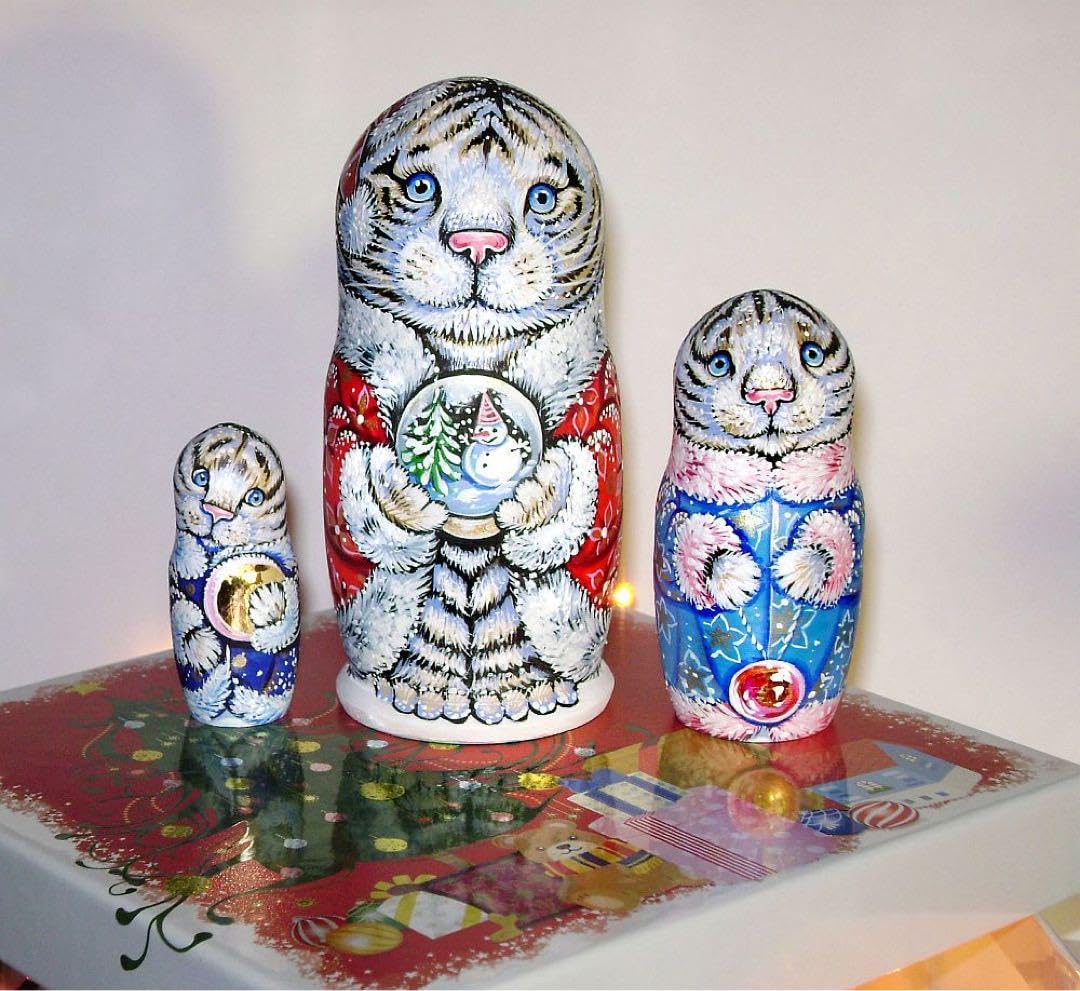 ロシア雑貨☆干支トラのオーナメント(ブルー)ミラ作 縁起物 マトリョーシカ