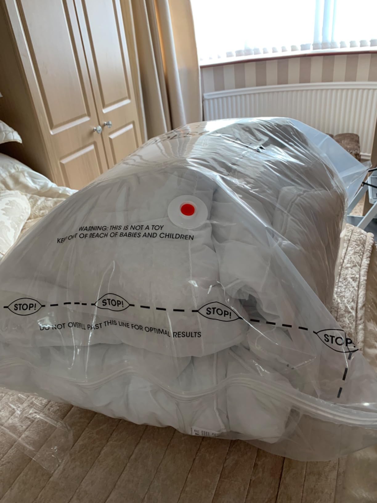 Viridescent Space Saver Vacuum Storage Bags with Hand Pump 5 Pack