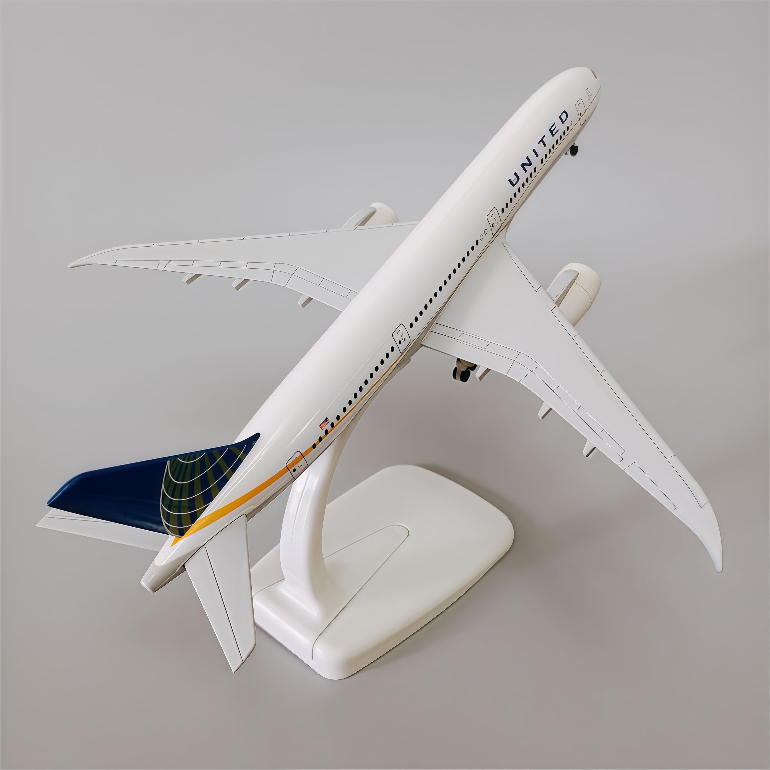 LGSRSNXHTX 20cm Model Plane 1/300 Diecast Metal Airplane Model United B787 with Stand Aircraft Collectible for Aviation Enthusiasts,Desktop Decor Gift for Adult