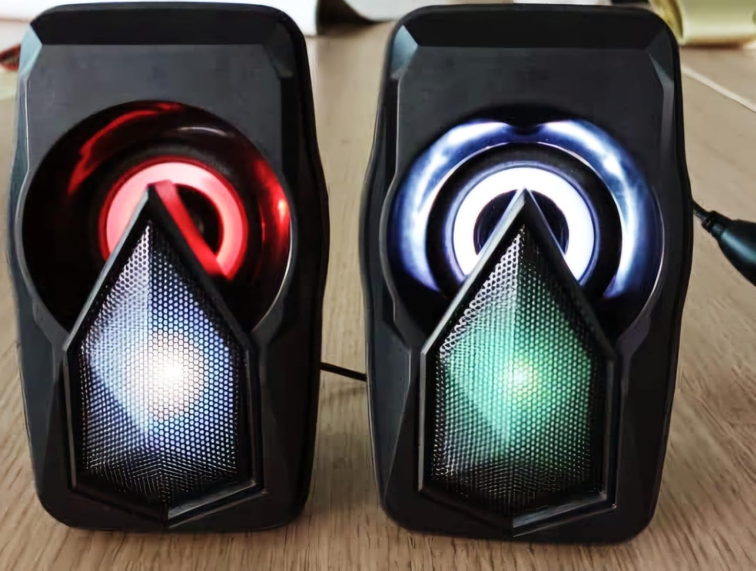 MOHA Portable Laptop/Desktop USB 2.0 Powered Multimedia Speaker with AUX Input, deep bass, LED Lights, 3.5mm Audio Input, Mini Stereo 2.0 RGB Gaming Speaker,