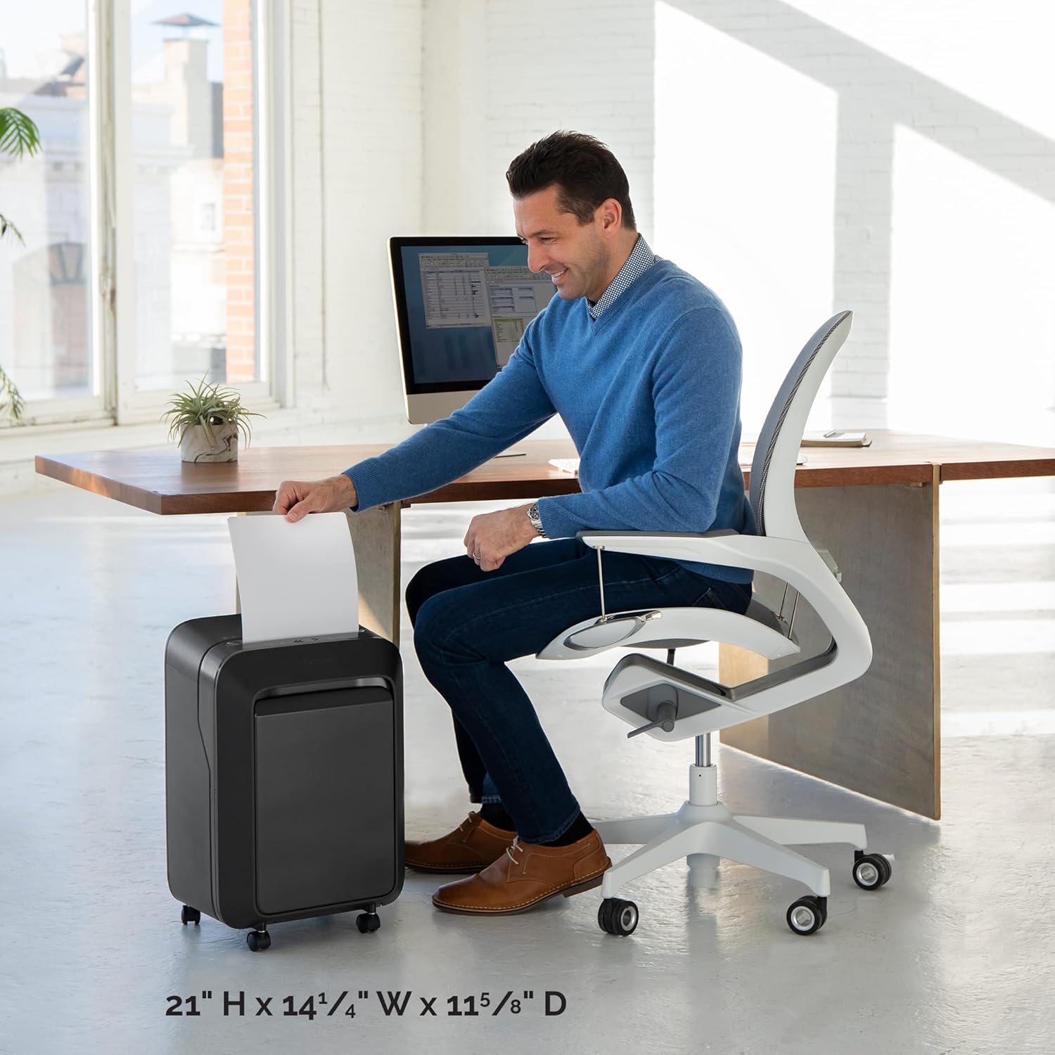 Get Discount Offer Fellowes LX21M Powershred Micro Cut 16 Sheet Paper Shredder (Black) 70% Off Everything Fellowes LX21M Powershred Micro Cut 16 Sheet Paper Shredder (Black)