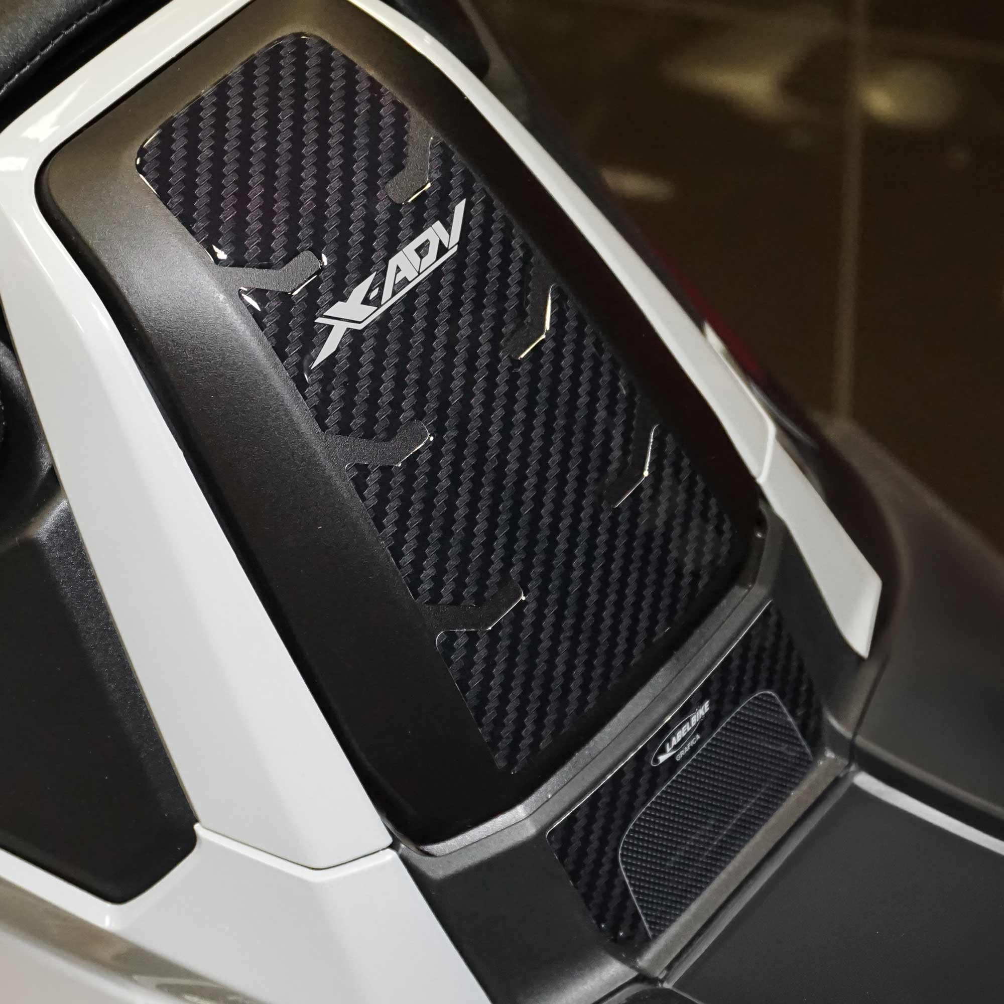 labelbike - 3D Motorcycle Tank Door Sticker Decoration and Protection in Resin Compatible with Honda XADV 2021-2025