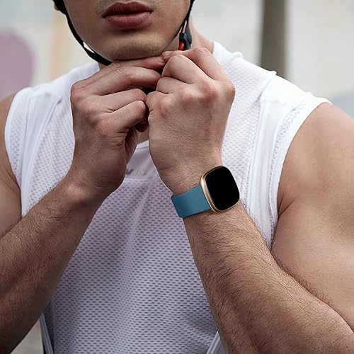 Vista 13 de Dirrelo Paquete de 4 correas compatibles con Fitbit Versa 3 y Fitbit Sense para mujeres y hombres, correa de repuesto de TPU suave para reloj